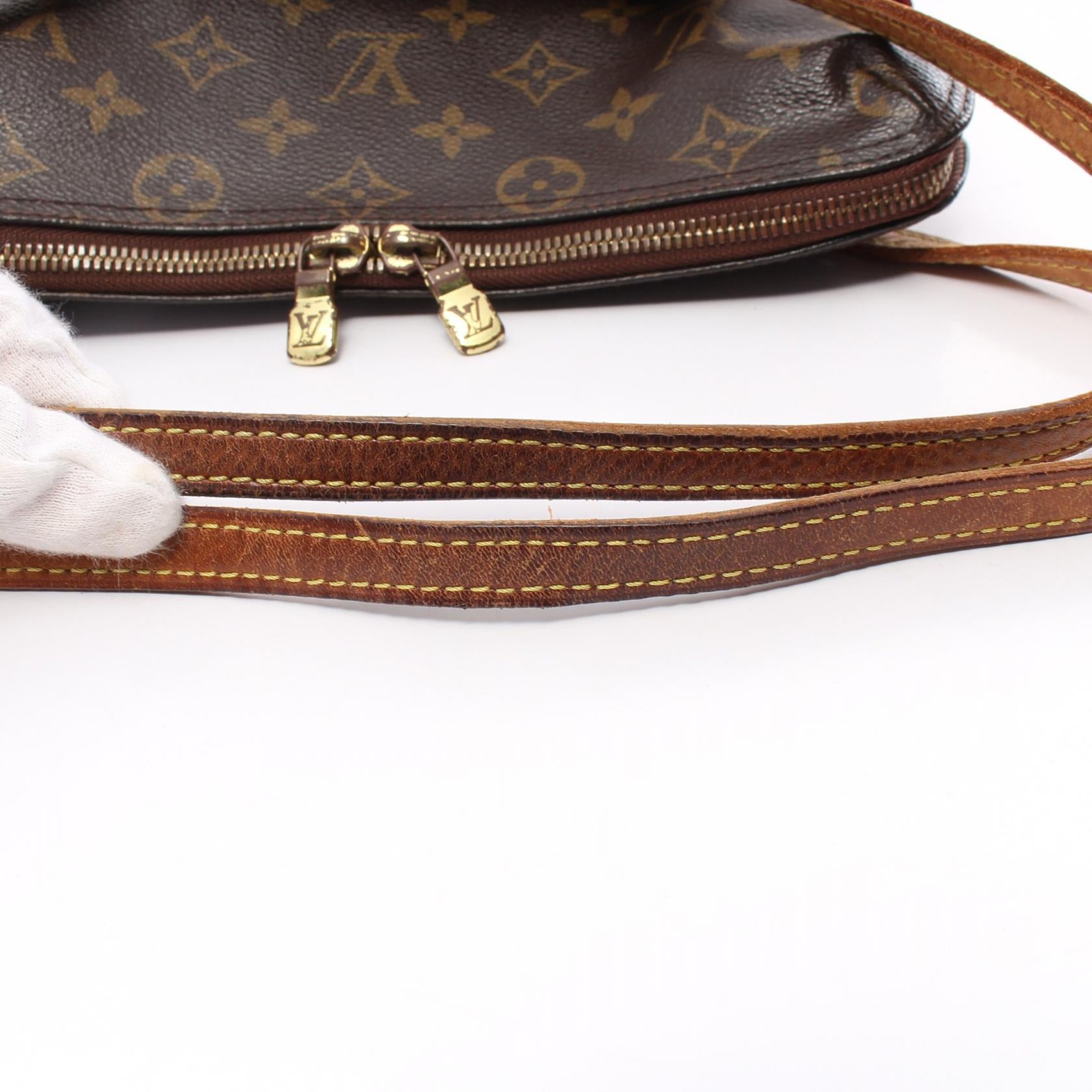 Louis Vuitton Monogram Shoulder Bag M51141