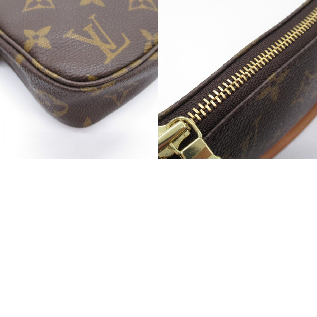 Louis Vuitton Monogram Pochette Accessoires Clutch M51980