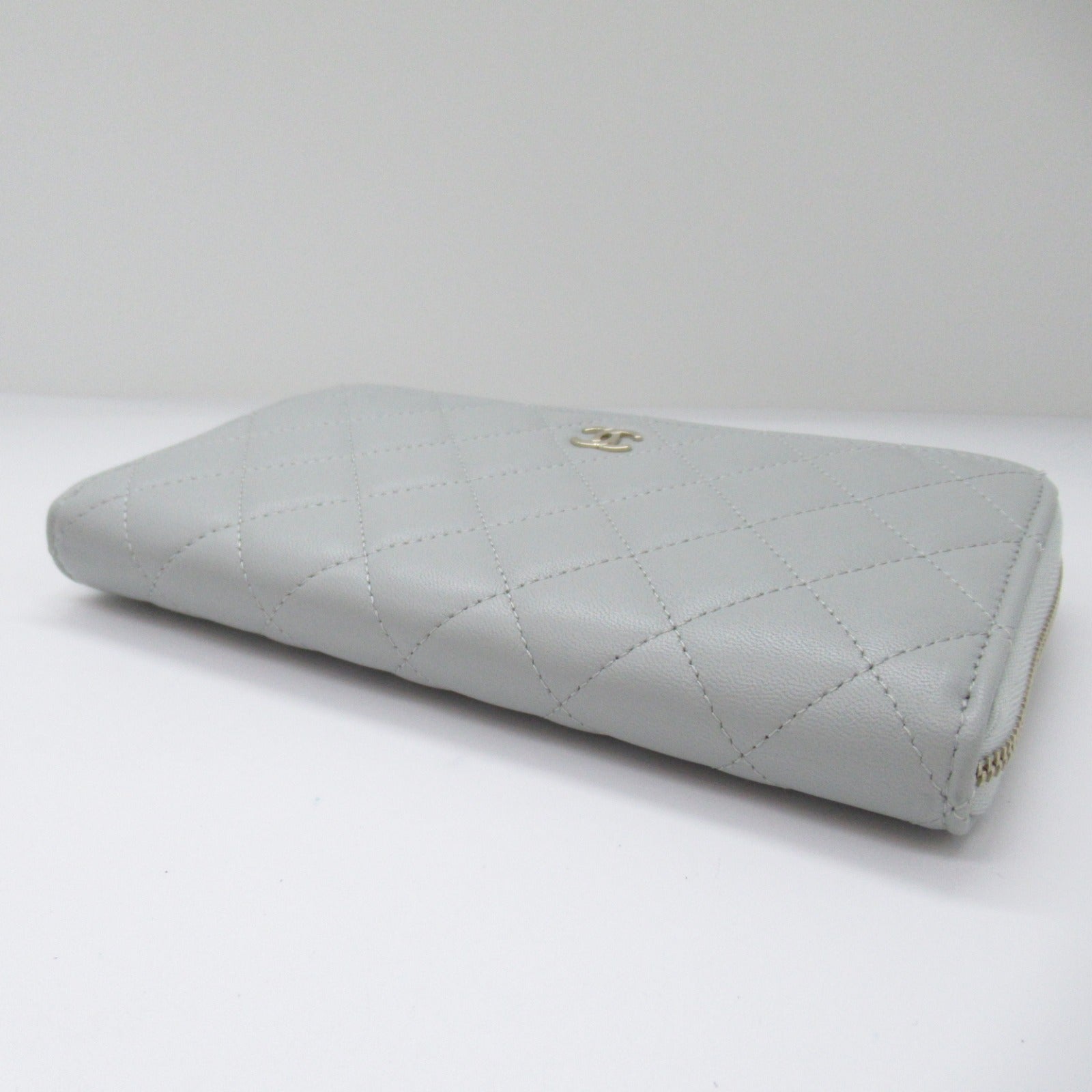 Chanel Matelasse Round Wallet Grey Leather