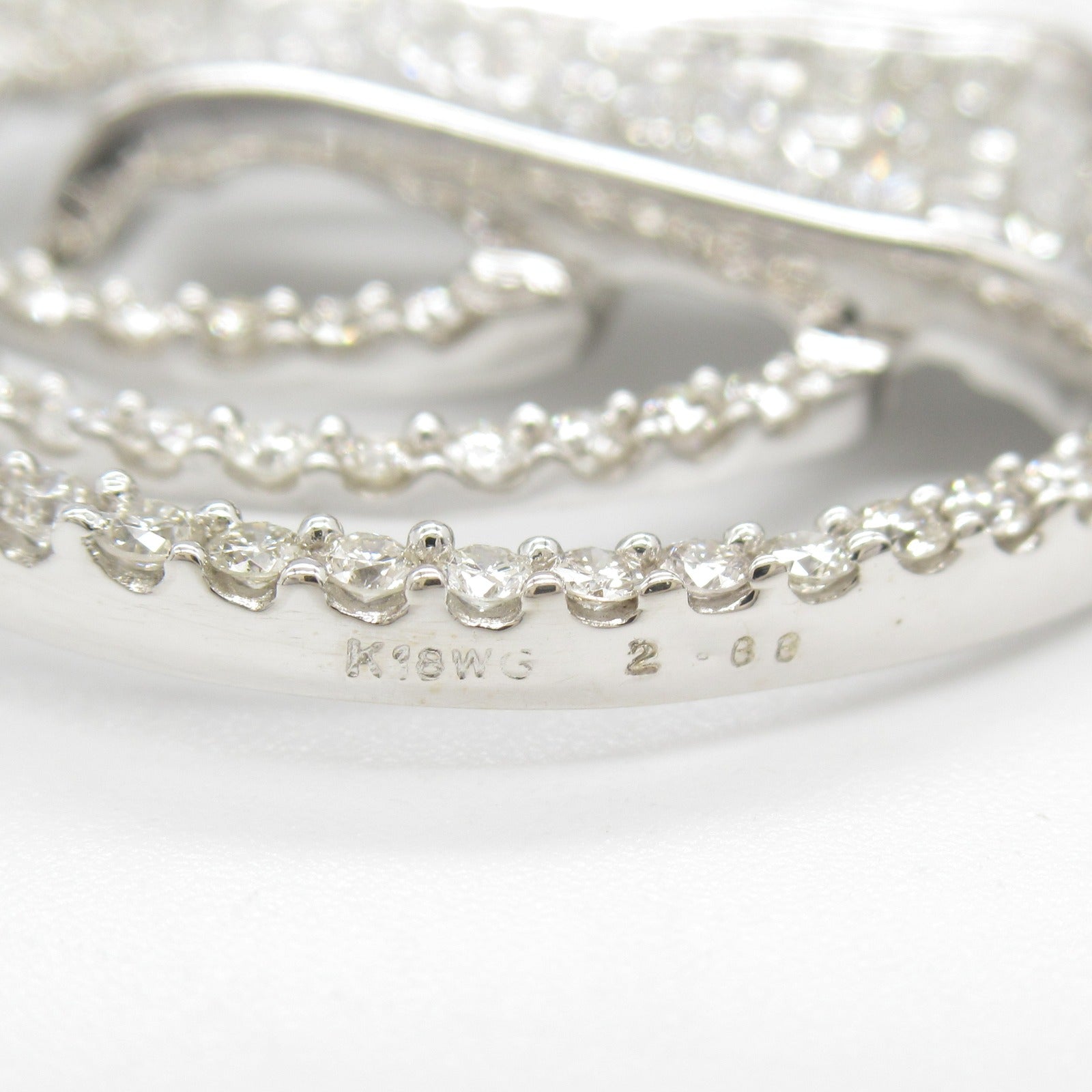 K18WG White Gold Diamond Necklace