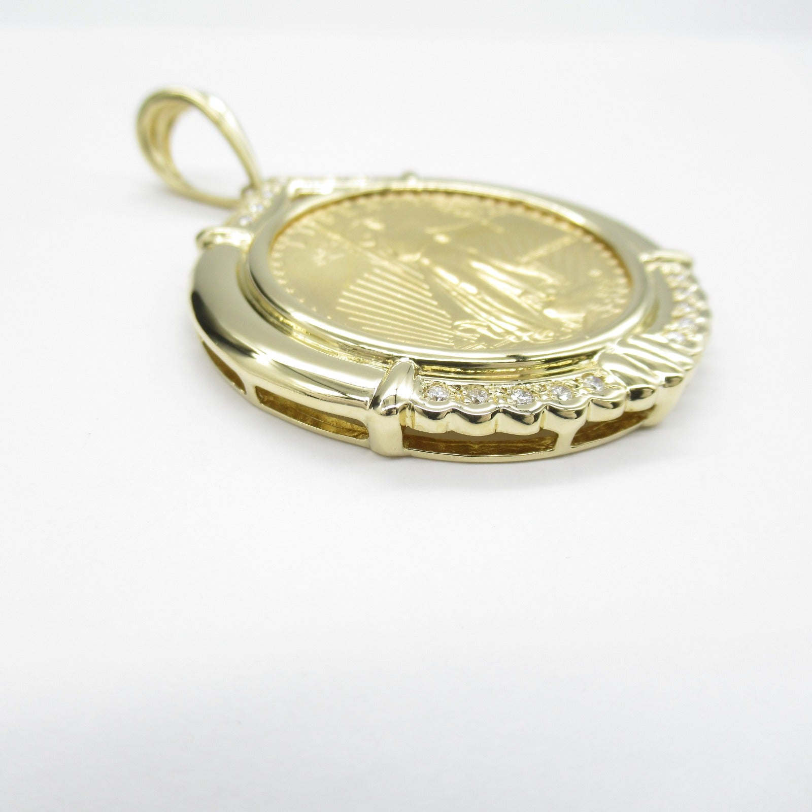 Diamond Coin Pendant K18 Yellow Gold