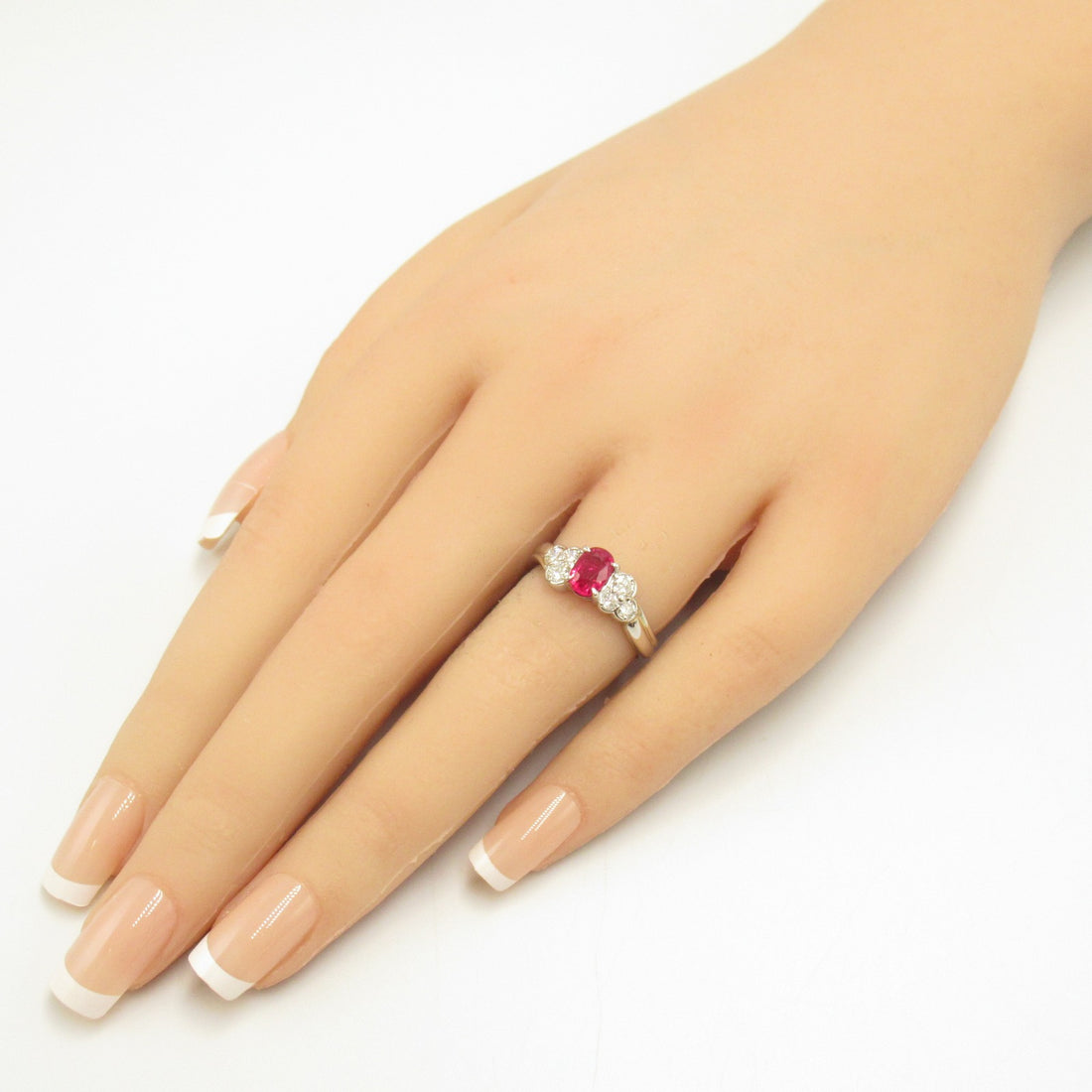 Platinum Ruby Diamond Ring Jewelry