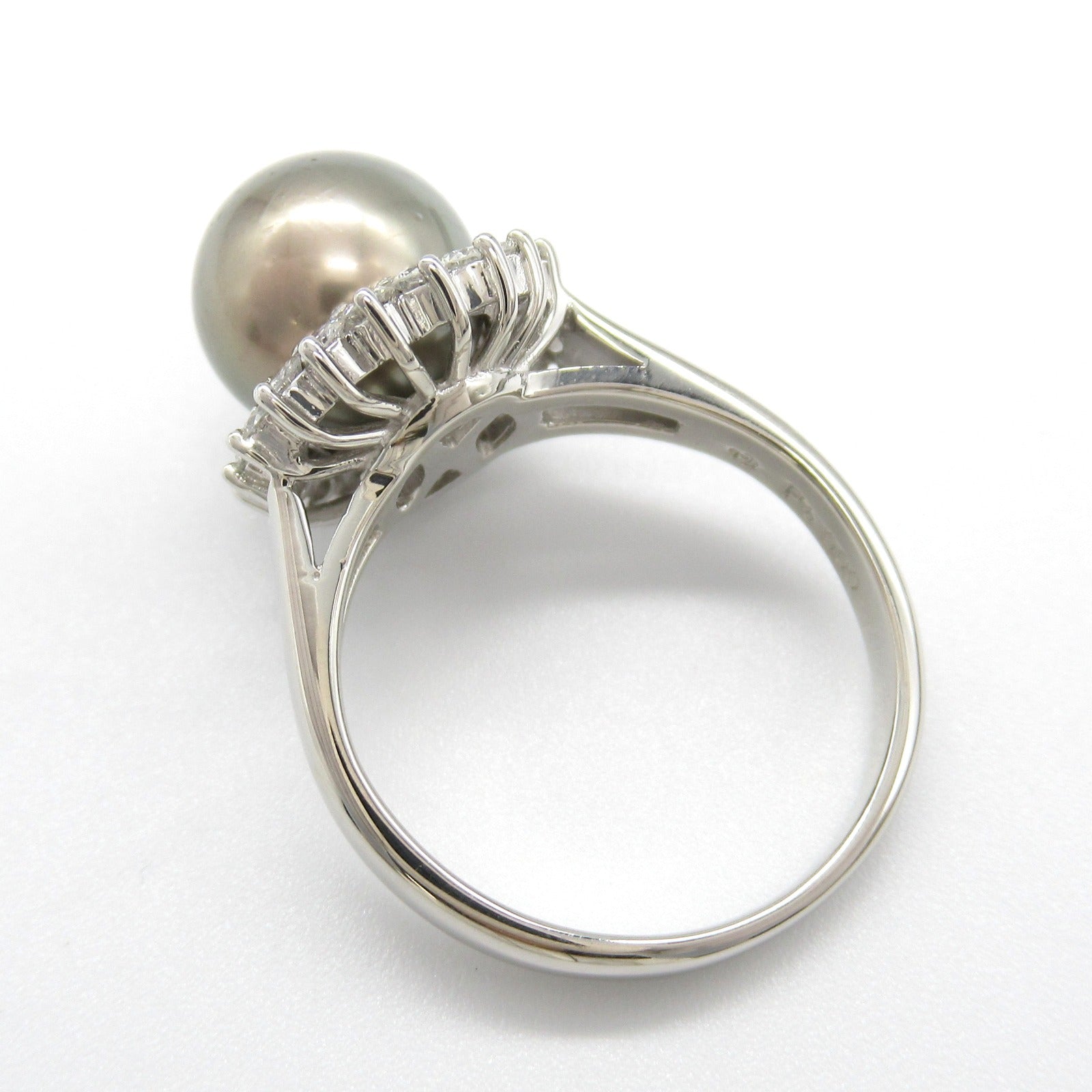 Tasaki Pearl Ring Pt900 Platinum Diamond