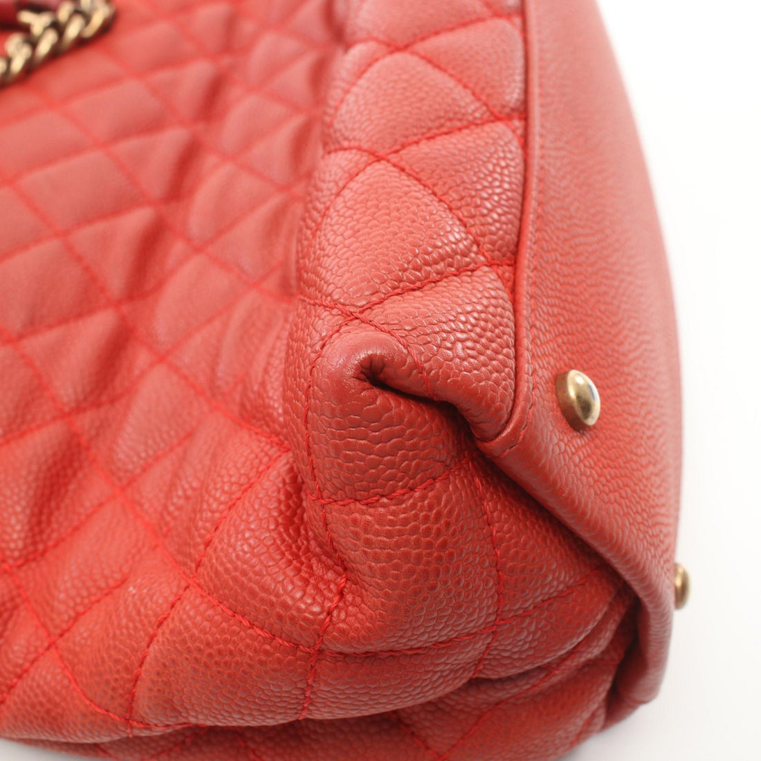 Chanel Caviar Skin Matelasse Shoulder Bag Red