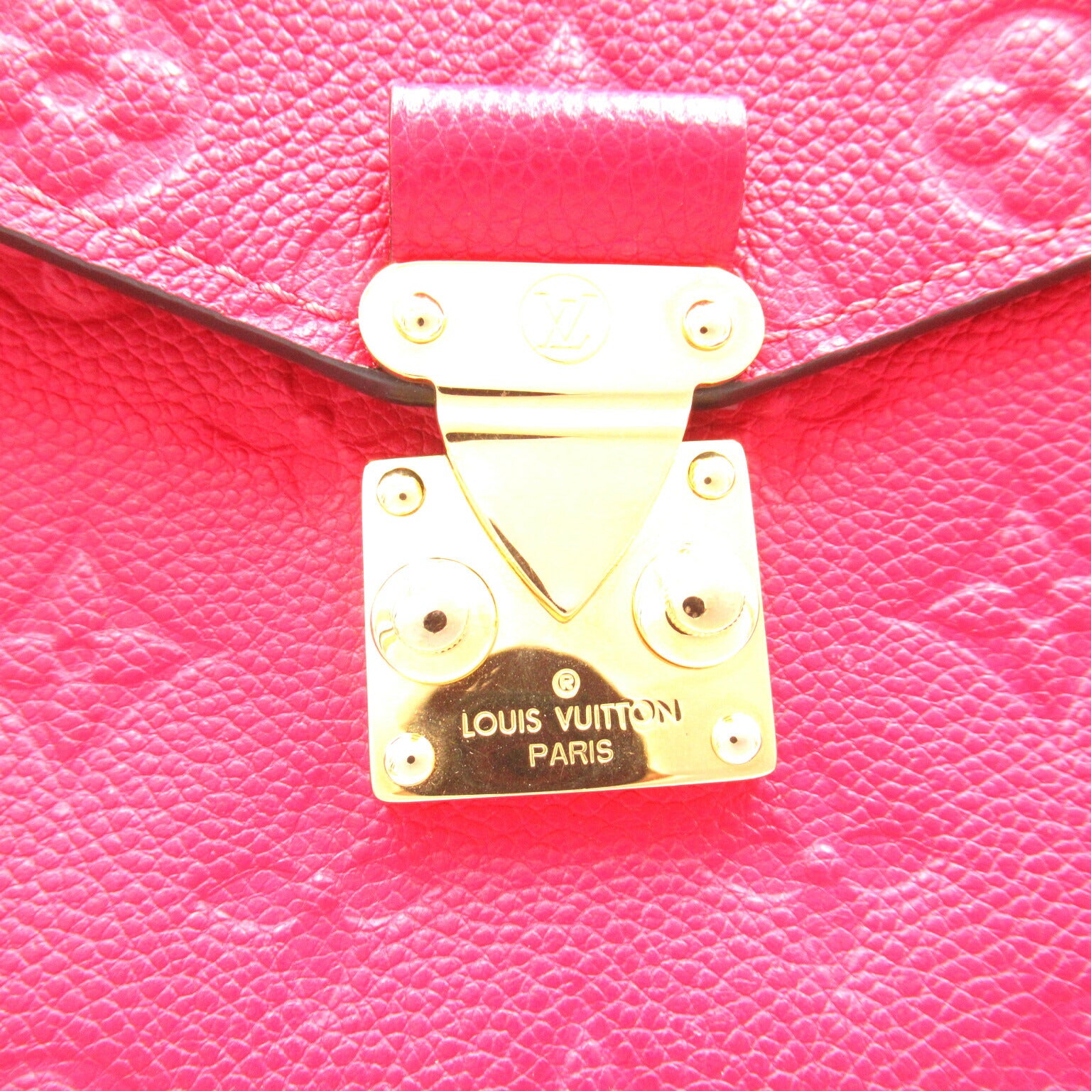 Louis Vuitton Monogram Leather Pochette Metis MM Bag