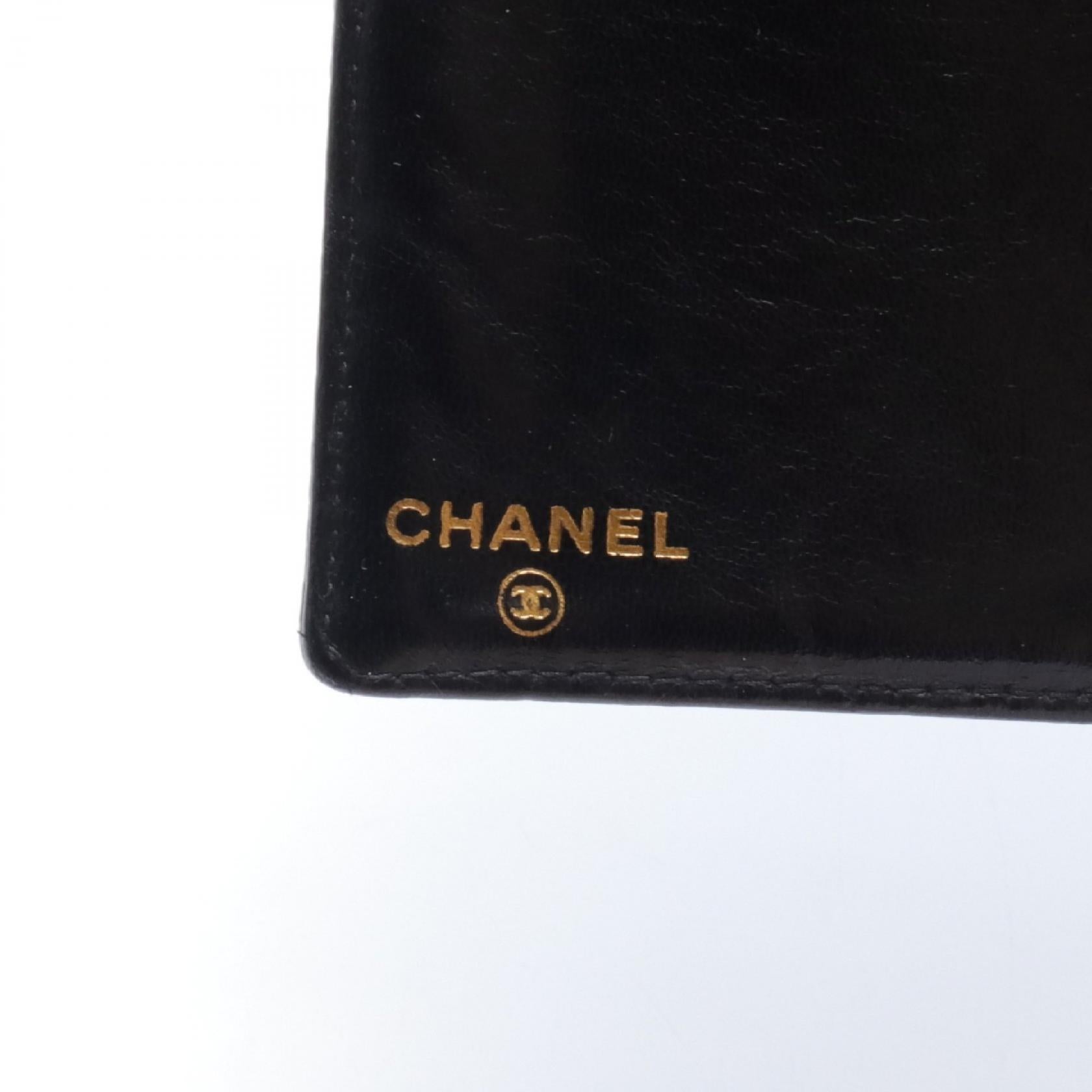 Chanel Caviar Skin Bifold Long Wallet