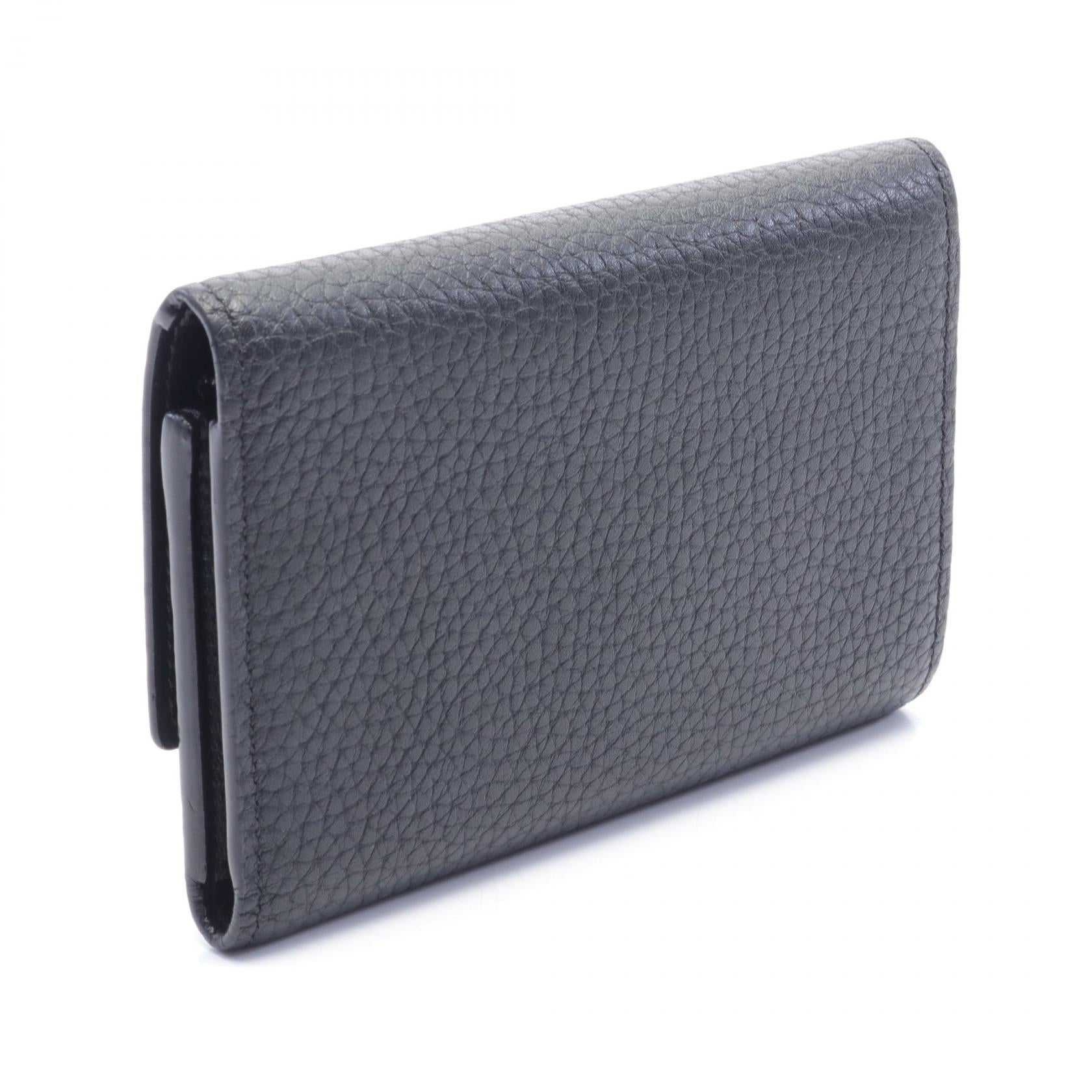 Louis Vuitton Capucines Compact Trifold Wallet M62564