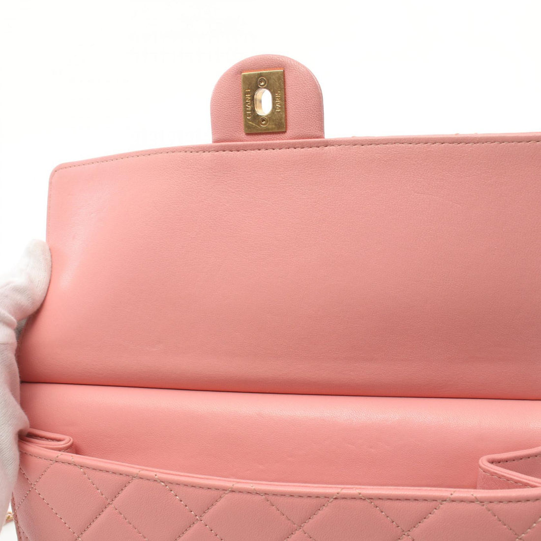 Chanel Matelasse Leather Shoulder Bag Pink