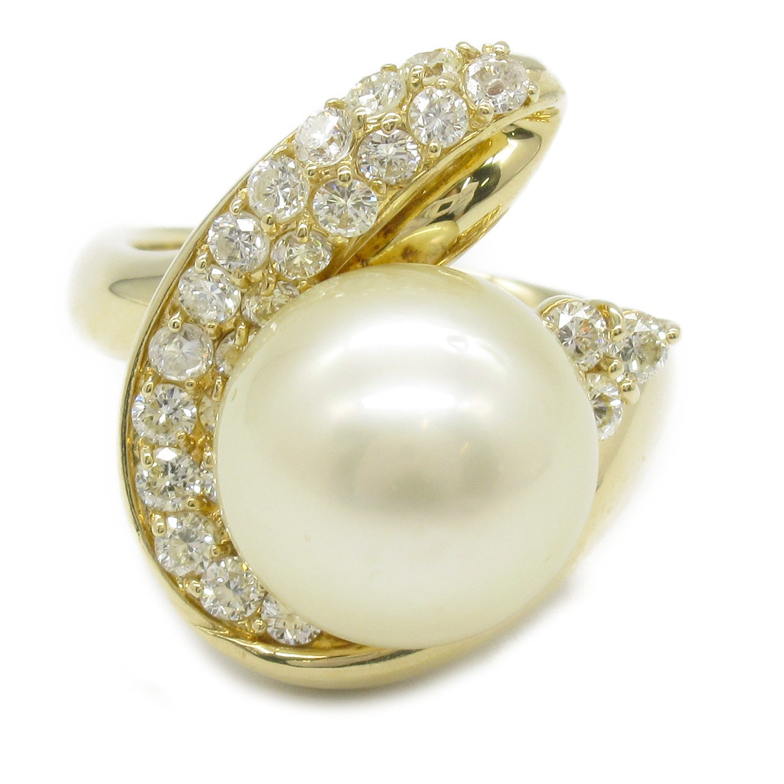 K18 Yellow Gold South Sea Pearl Diamond Ring