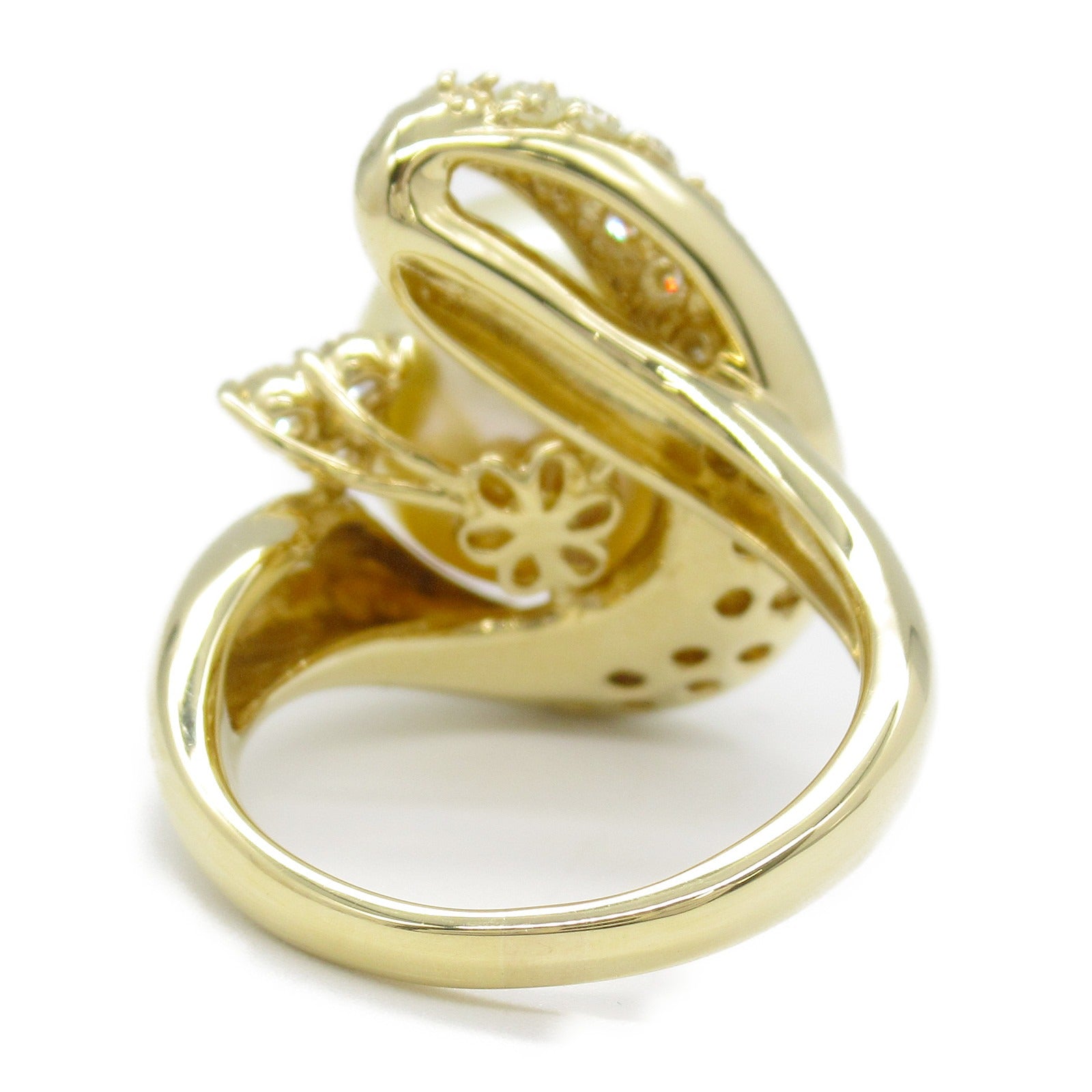 K18 Yellow Gold South Sea Pearl Diamond Ring