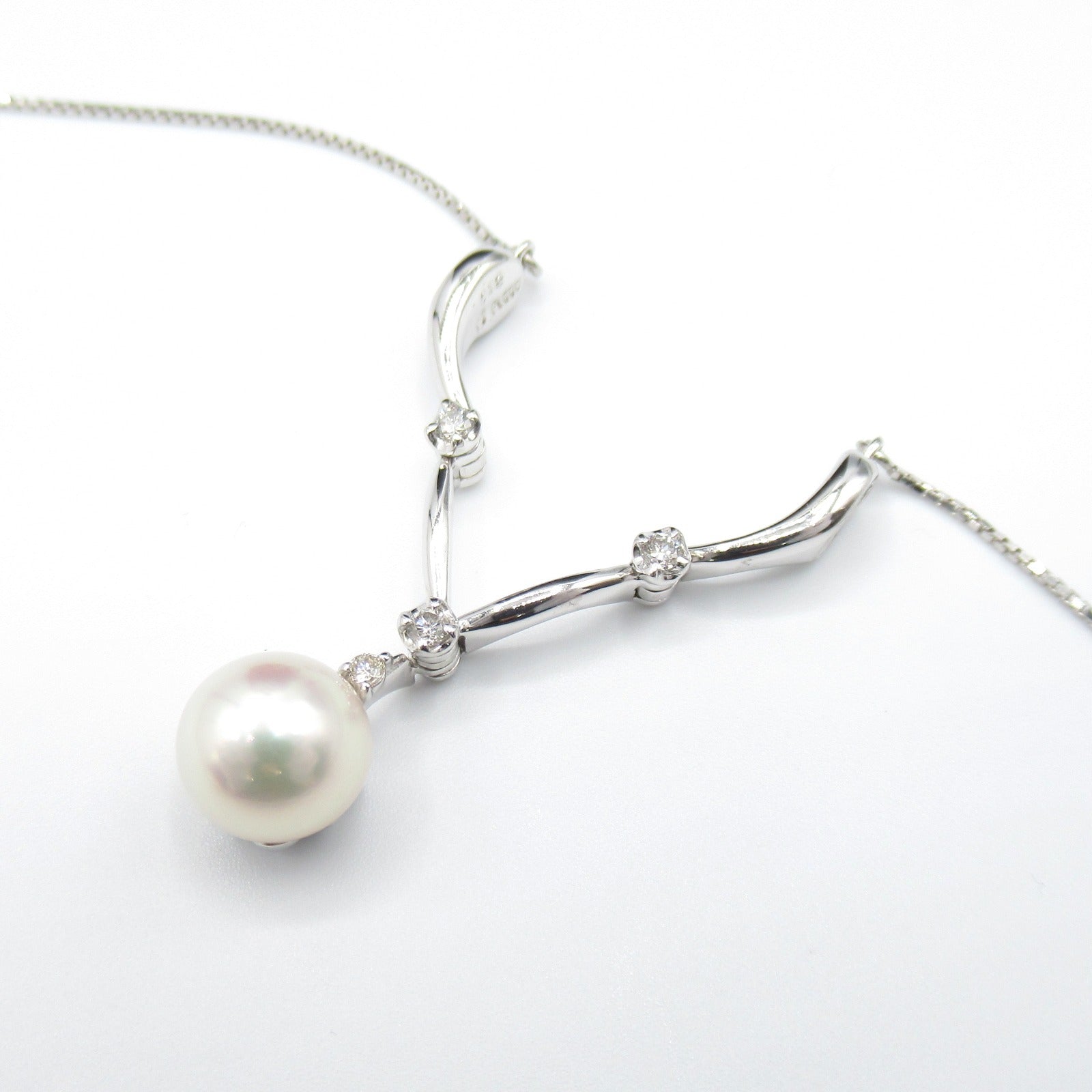 Tasaki Pearl Diamond Necklace Platinum