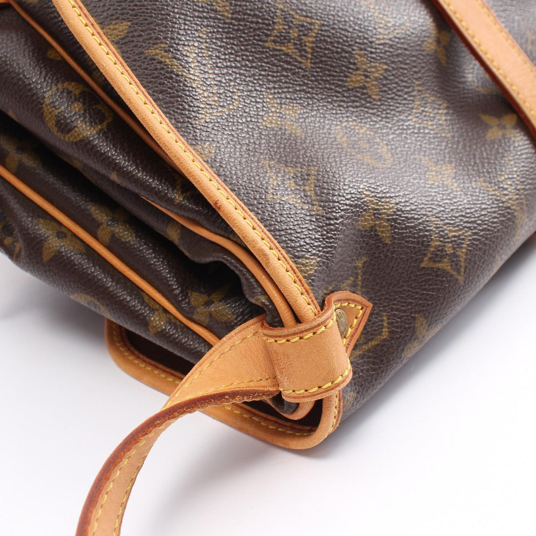 Louis Vuitton Monogram Shoulder Bag M42256