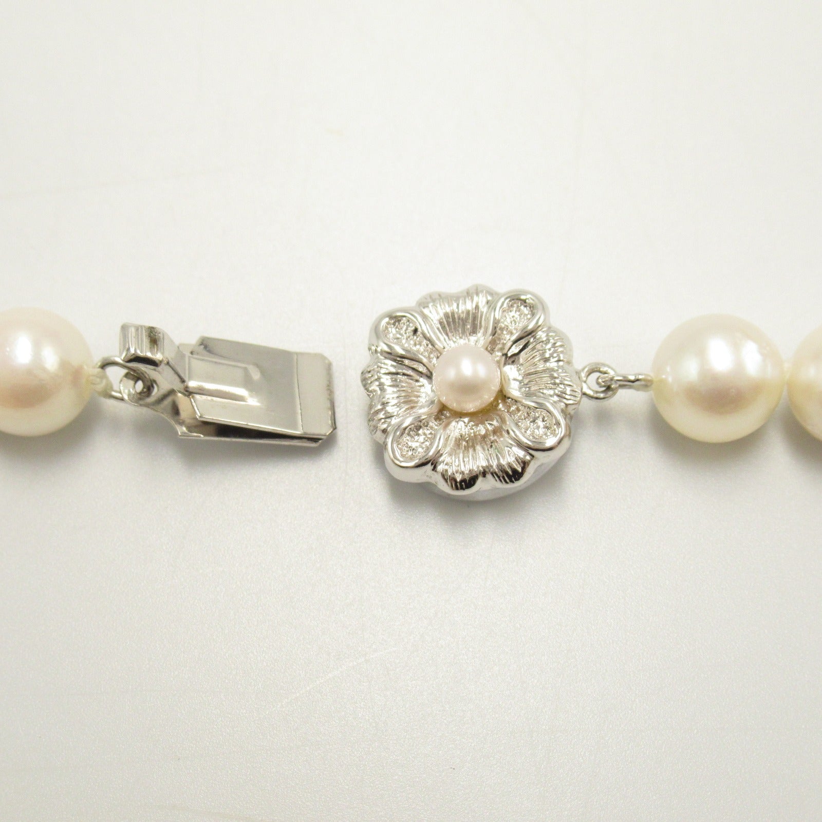 Jewelry Pearl Necklace SV White