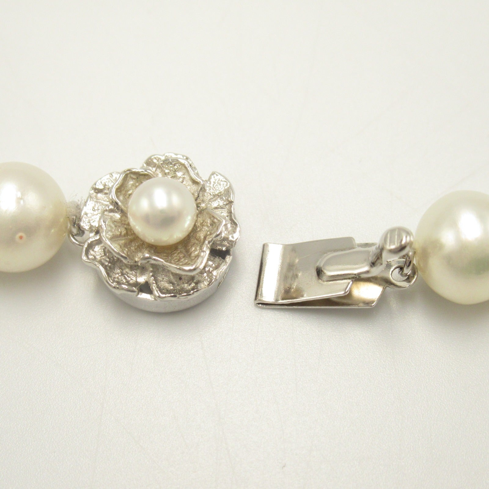 Jewelry Pearl Necklace SV White