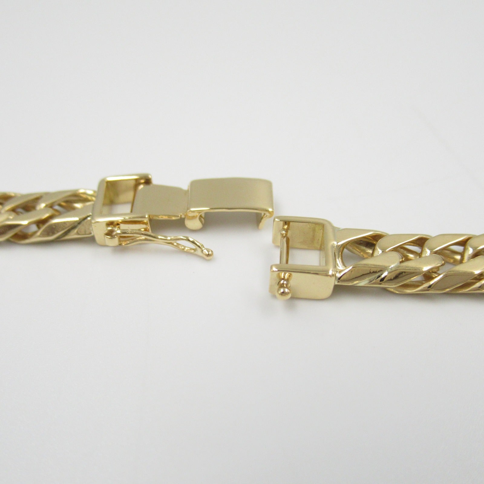 K18 Yellow Gold 6-Men W Chain Bracelet