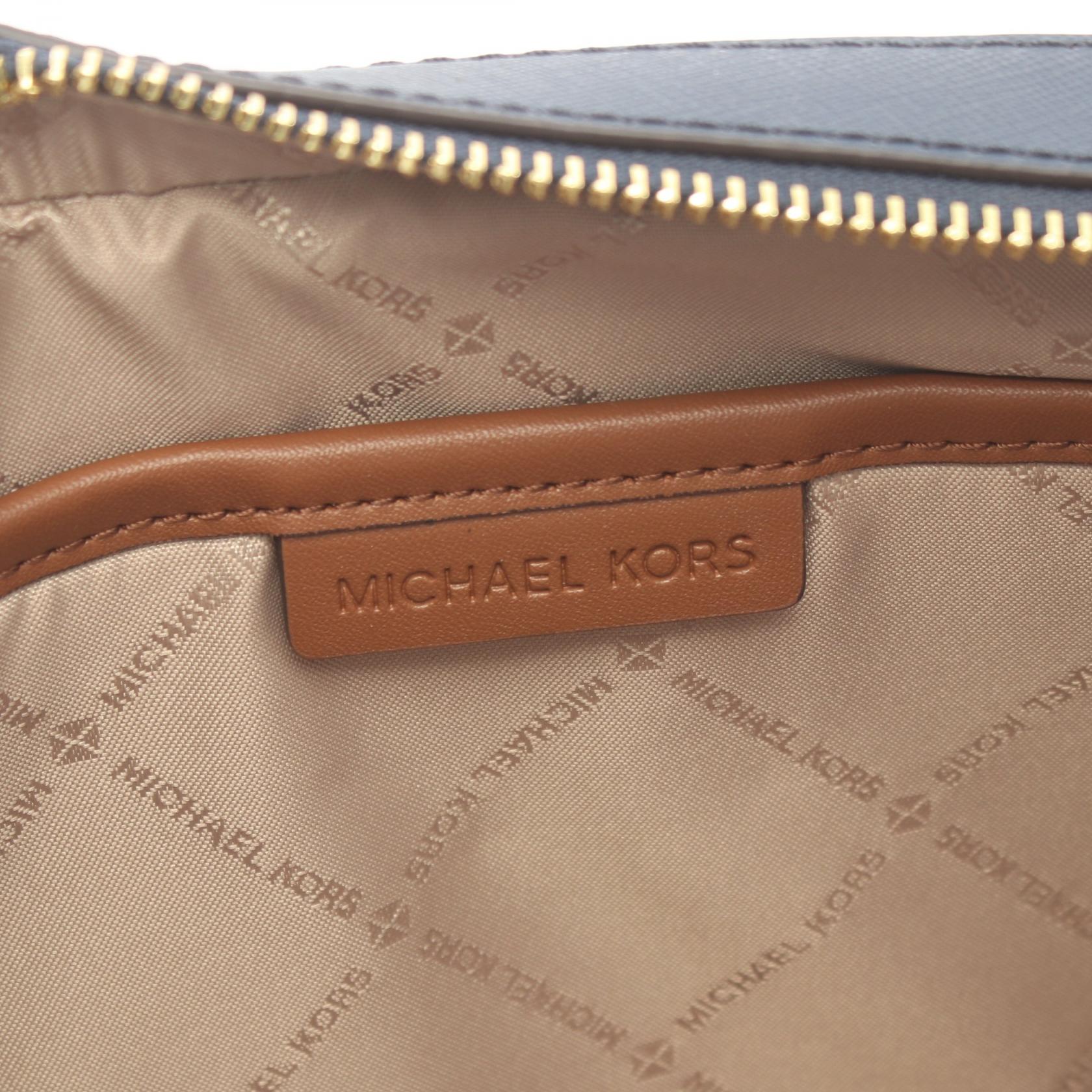 Michael Kors Jet Set Leather Shoulder Bag