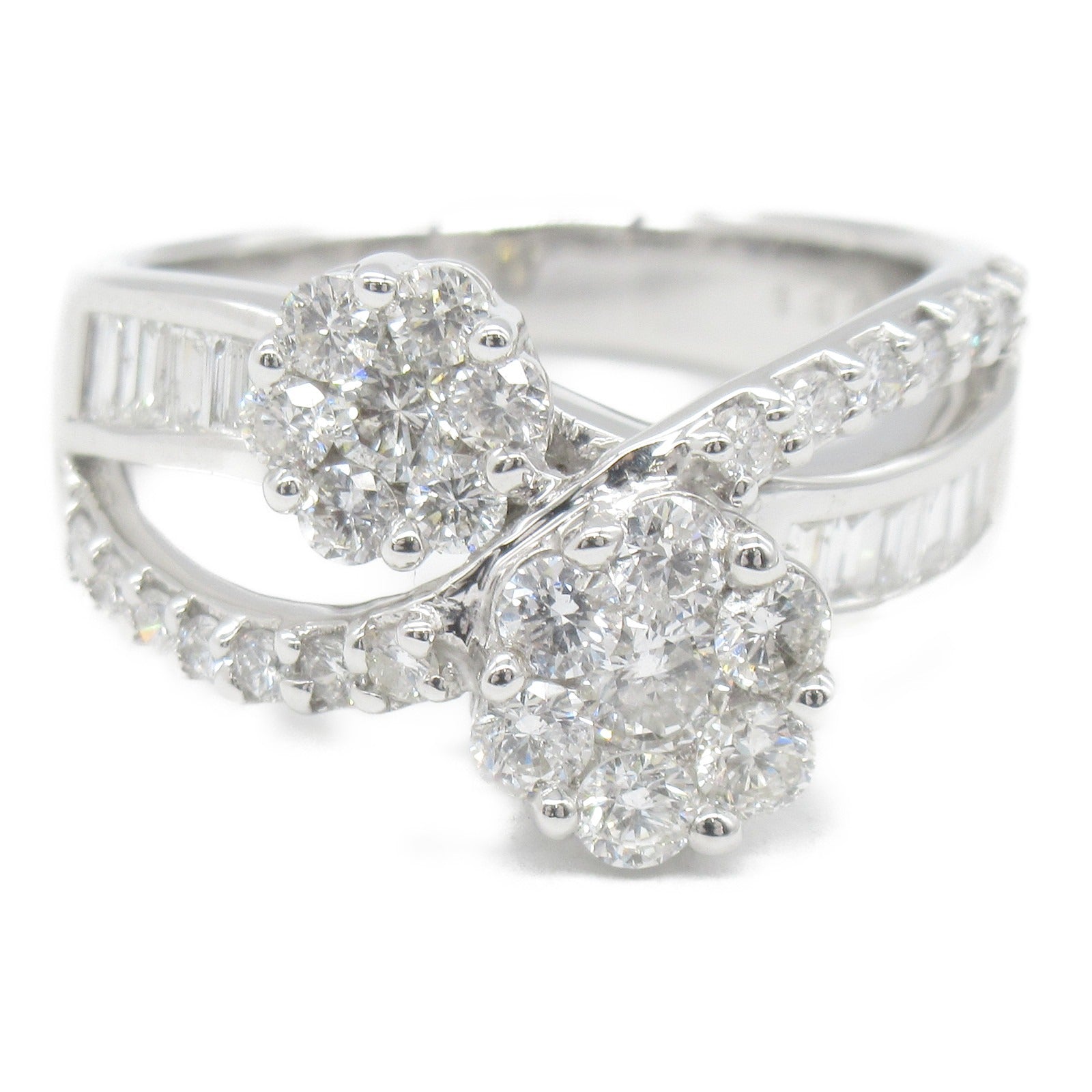 K18WG White Gold Diamond Ring