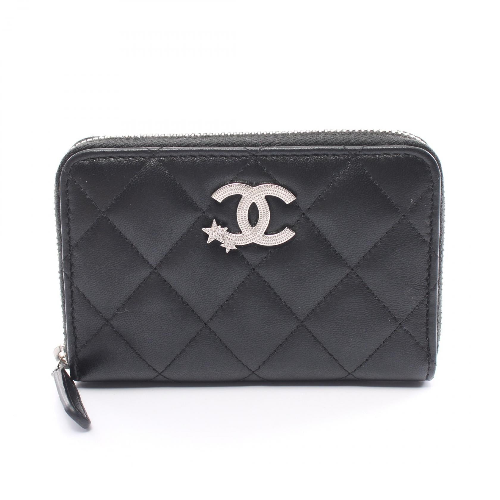 Chanel CC Zip Coin Case  Leather Coin Case in Great Condition