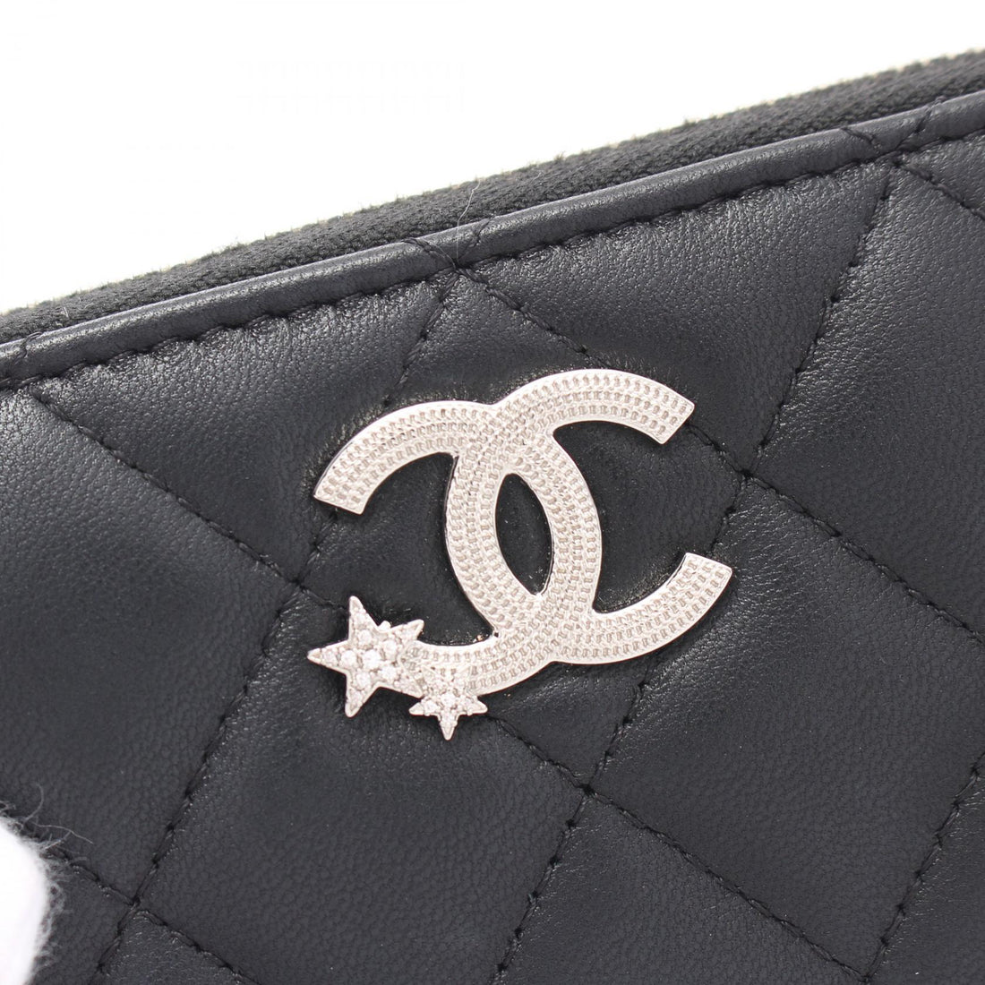 Chanel CC Zip Coin Case  Leather Coin Case in Great Condition