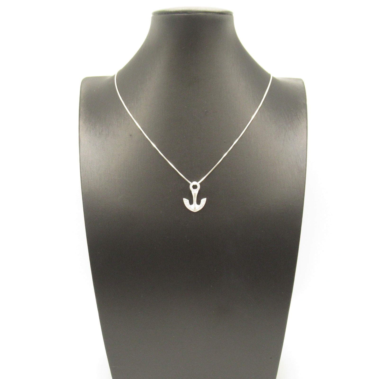 K18WG White Gold Diamond Necklace