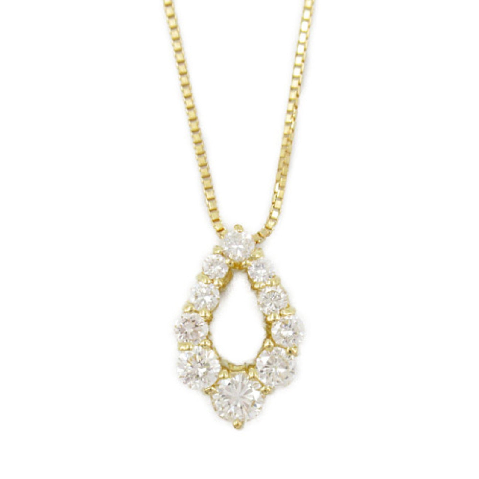 LuxUness 18K Diamond Necklace  Metal Necklace in Great Condition