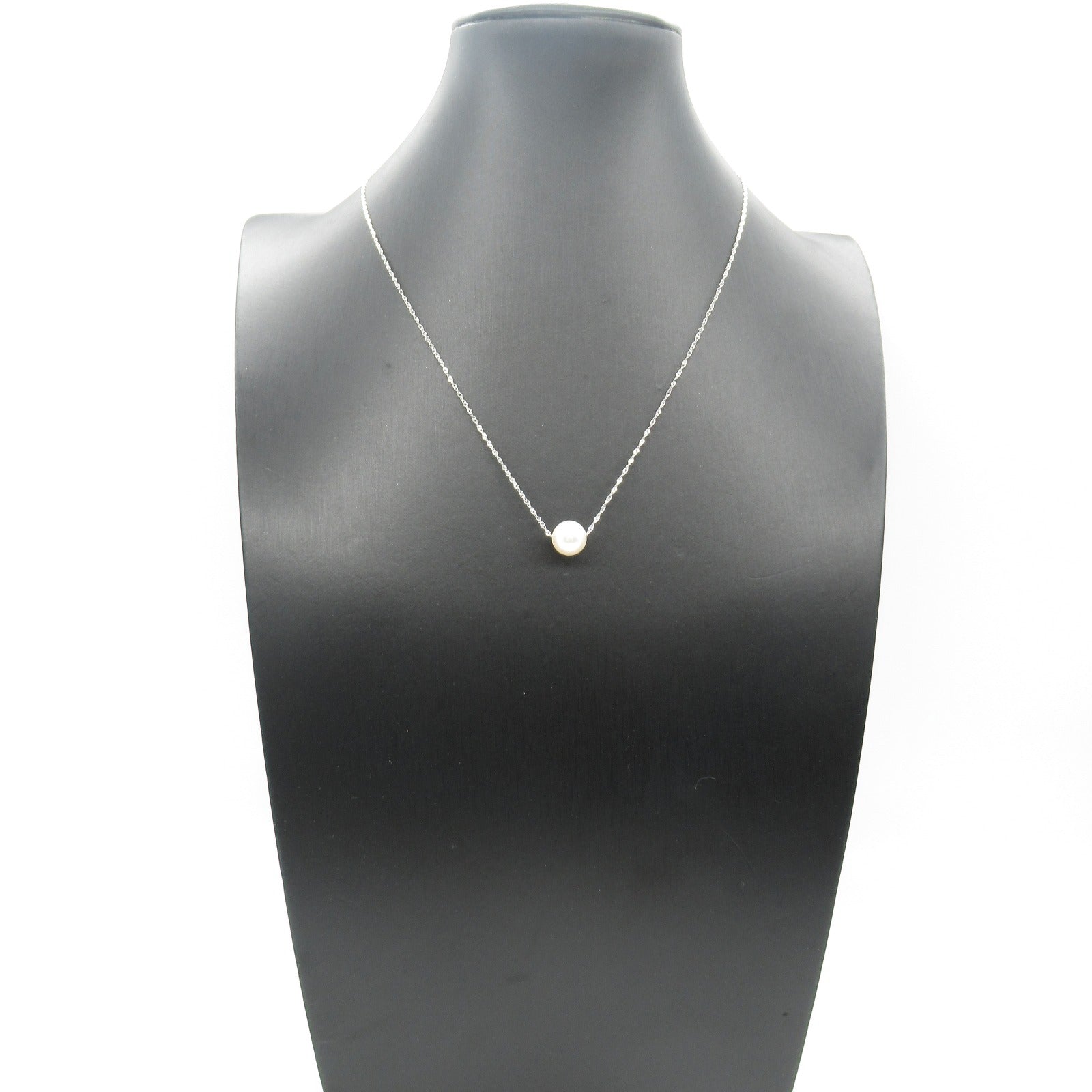 K18WG White Gold Pearl Necklace