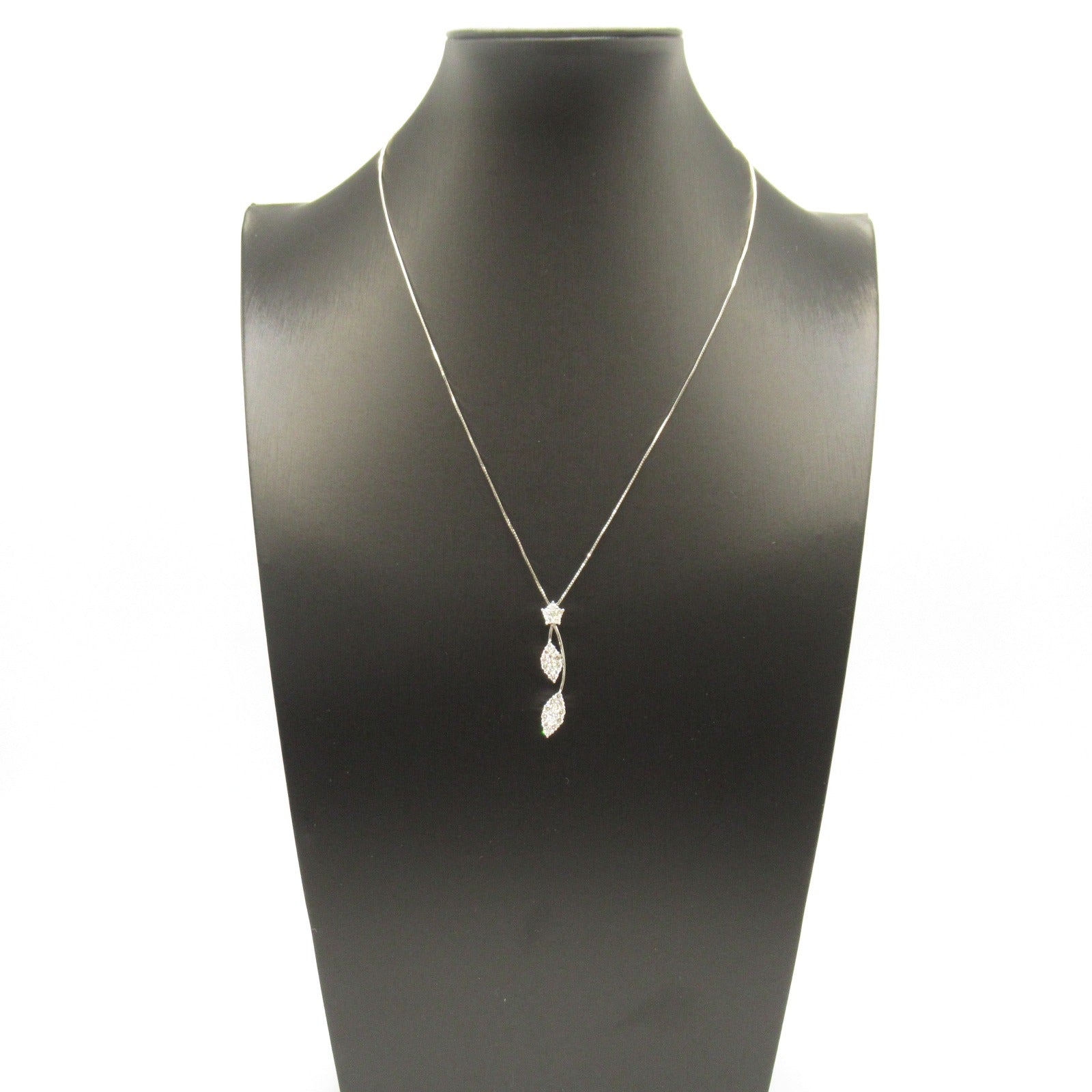 K18WG White Gold Diamond Necklace