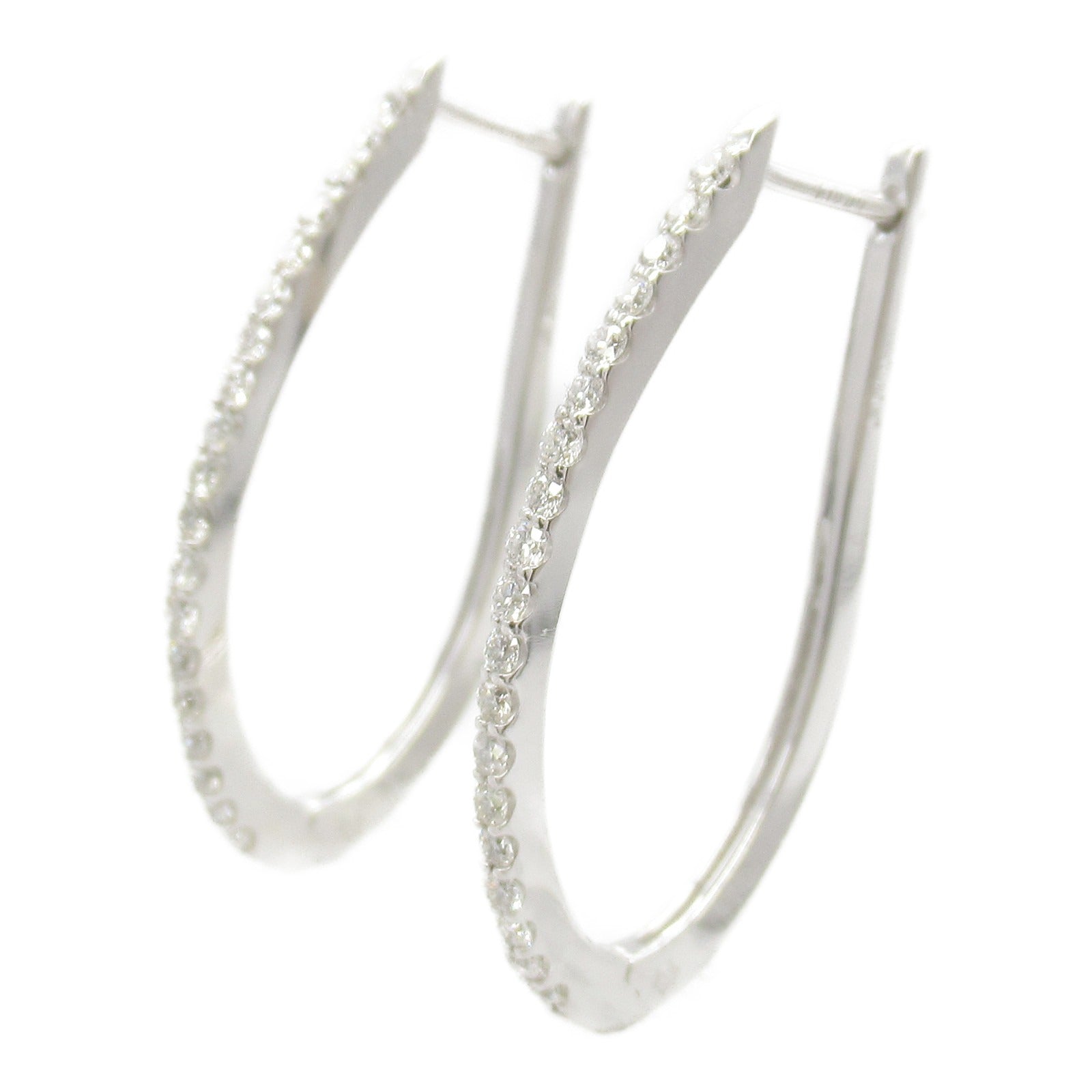 K18WG White Gold Diamond Earrings