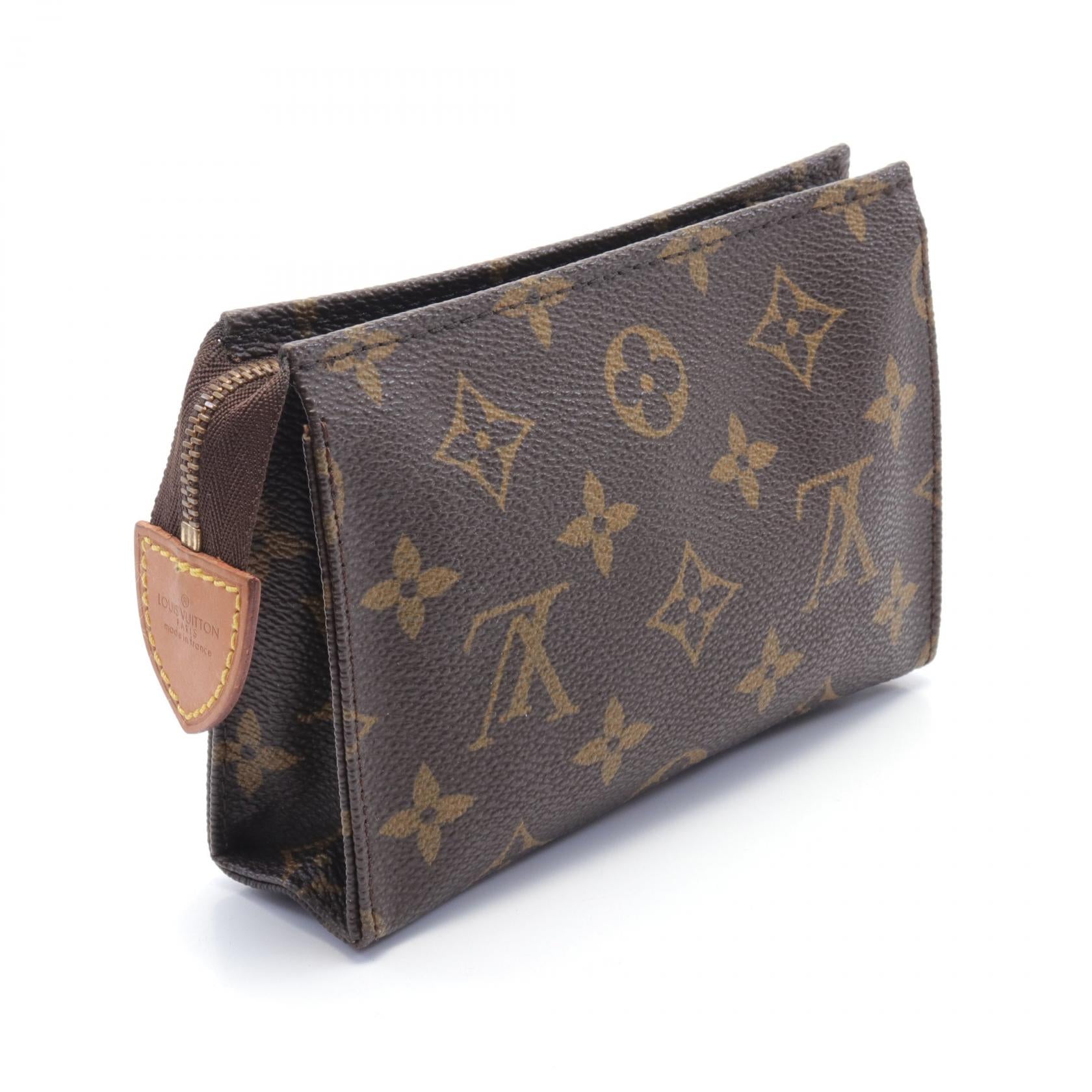 Louis Vuitton Monogram Pouch M47546