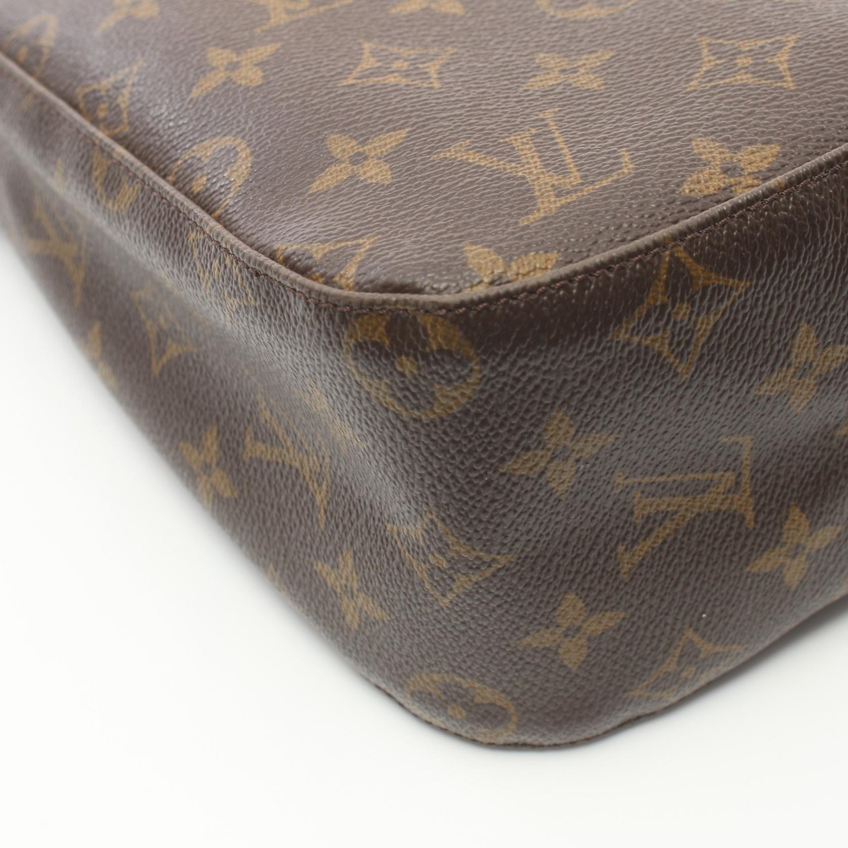 Louis Vuitton Looping MM Monogram Shoulder Bag