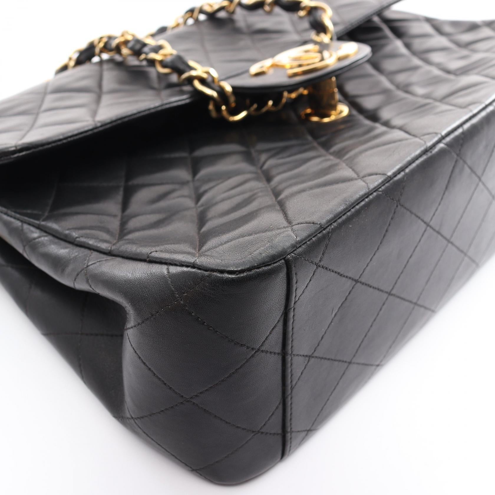 Chanel Lambskin Shoulder Bag Black A01094