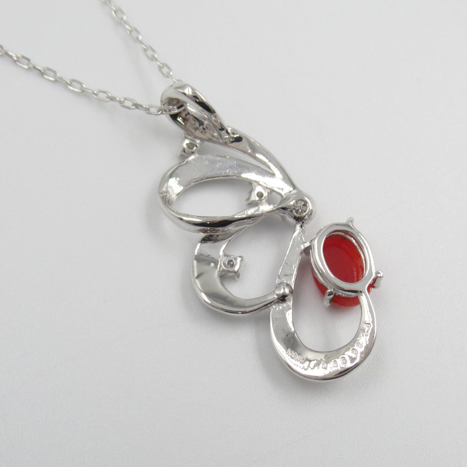 K18WG White Gold Coral Diamond Necklace