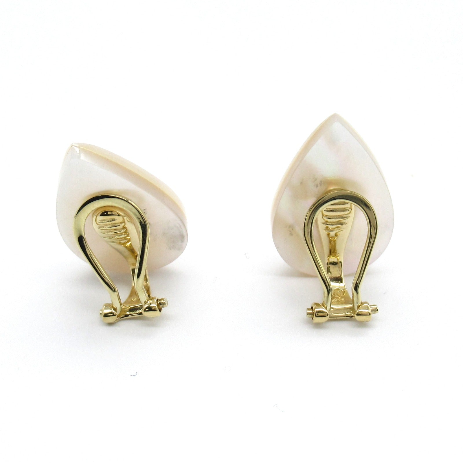 Tasaki Mabe Pearl K18 Yellow Gold Earrings