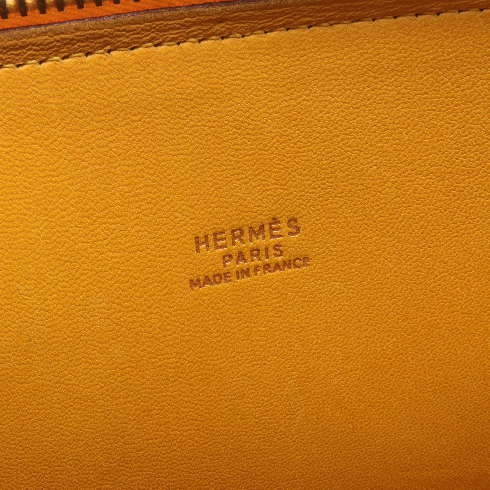 Hermes Courchevel Bolide 35 Leather Handbag in Very Good Condition