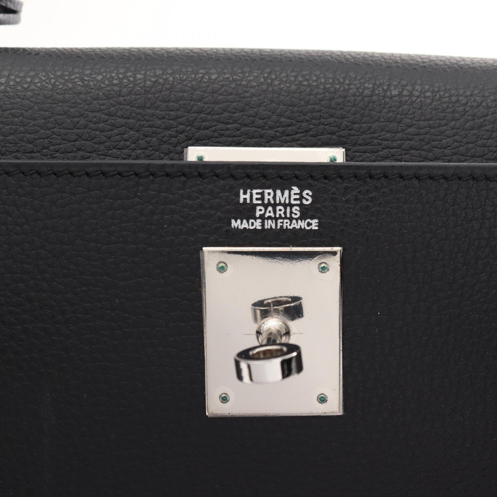 Hermes Kelly 32 Handbag Black