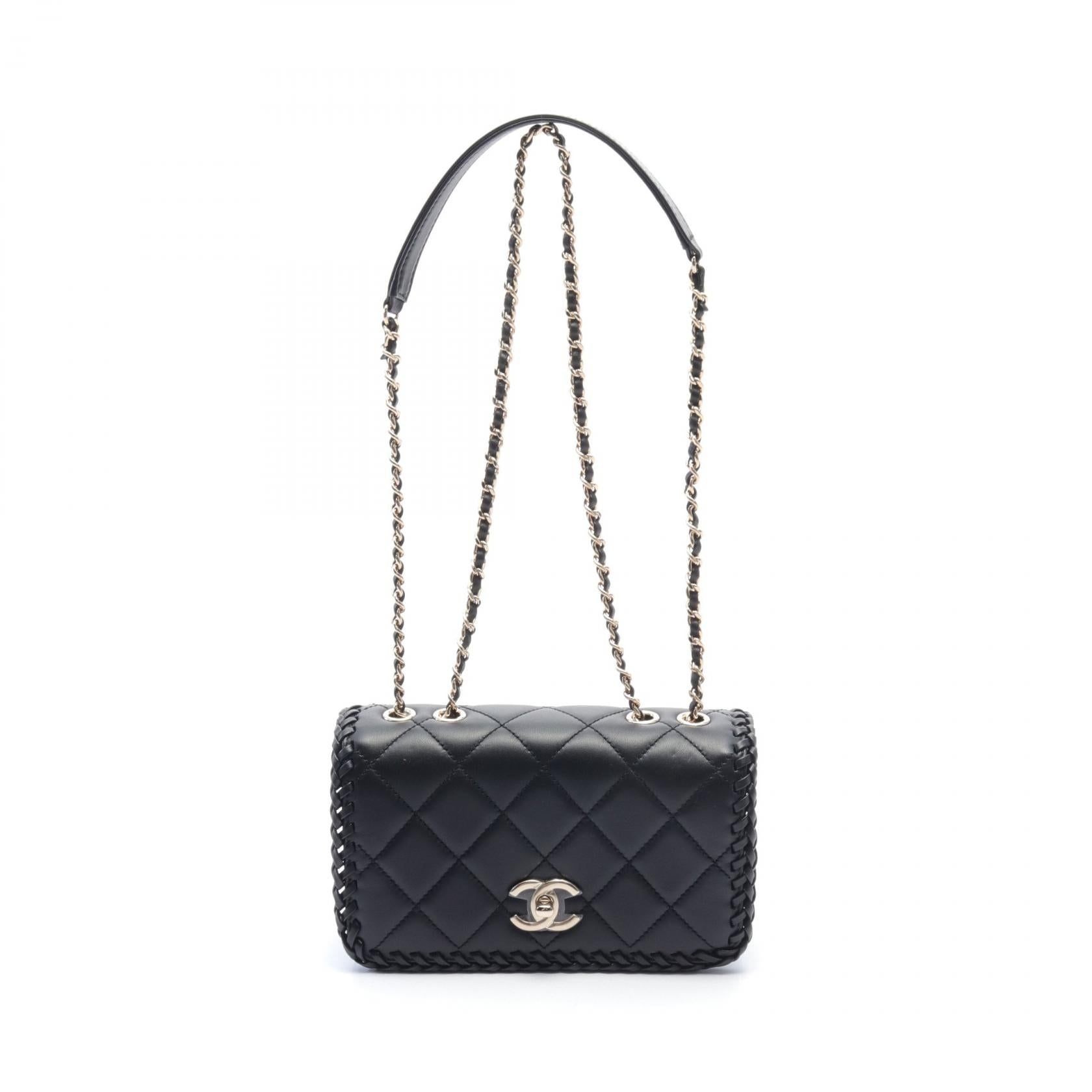 Chanel Lambskin Matelasse Shoulder Bag Black