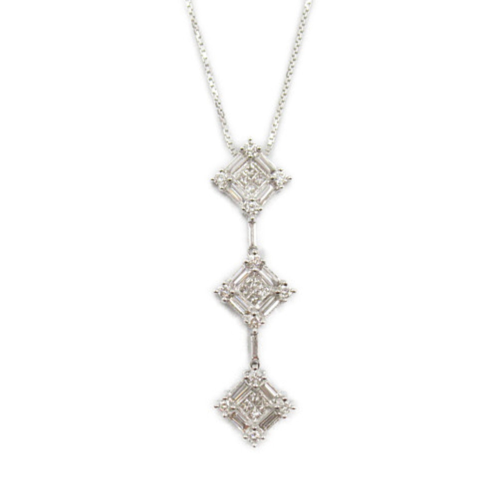 K18WG White Gold Diamond Necklace