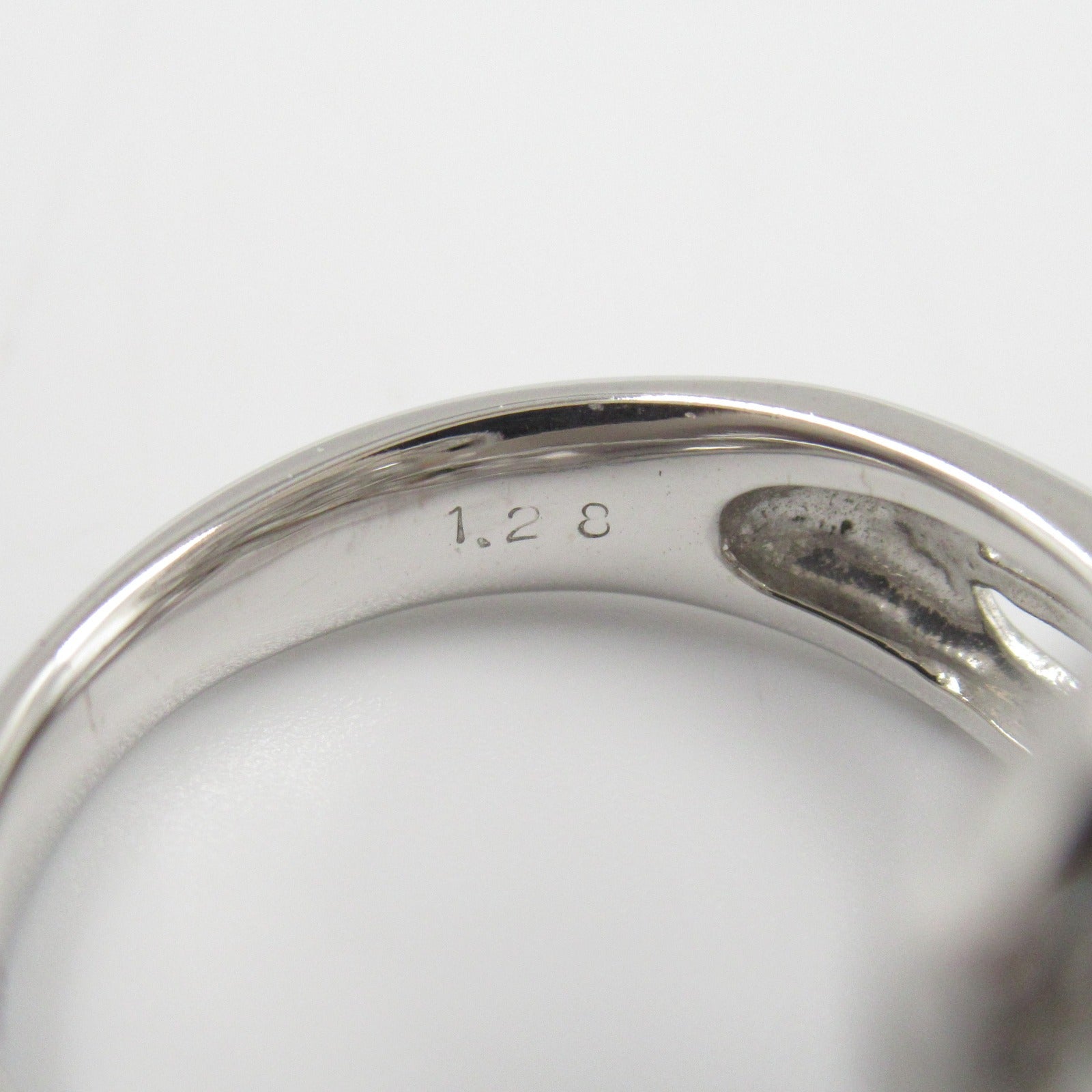 K18WG White Gold Diamond Ring