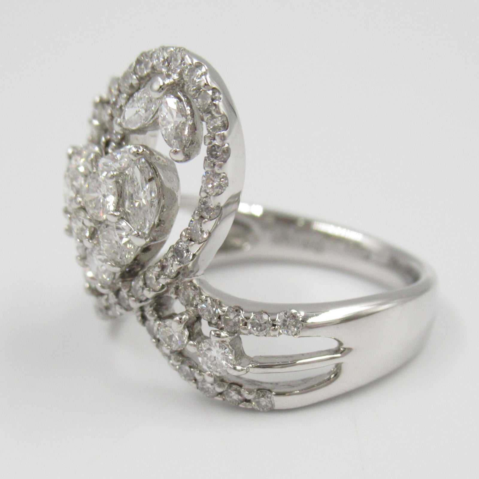 K18WG White Gold Diamond Ring