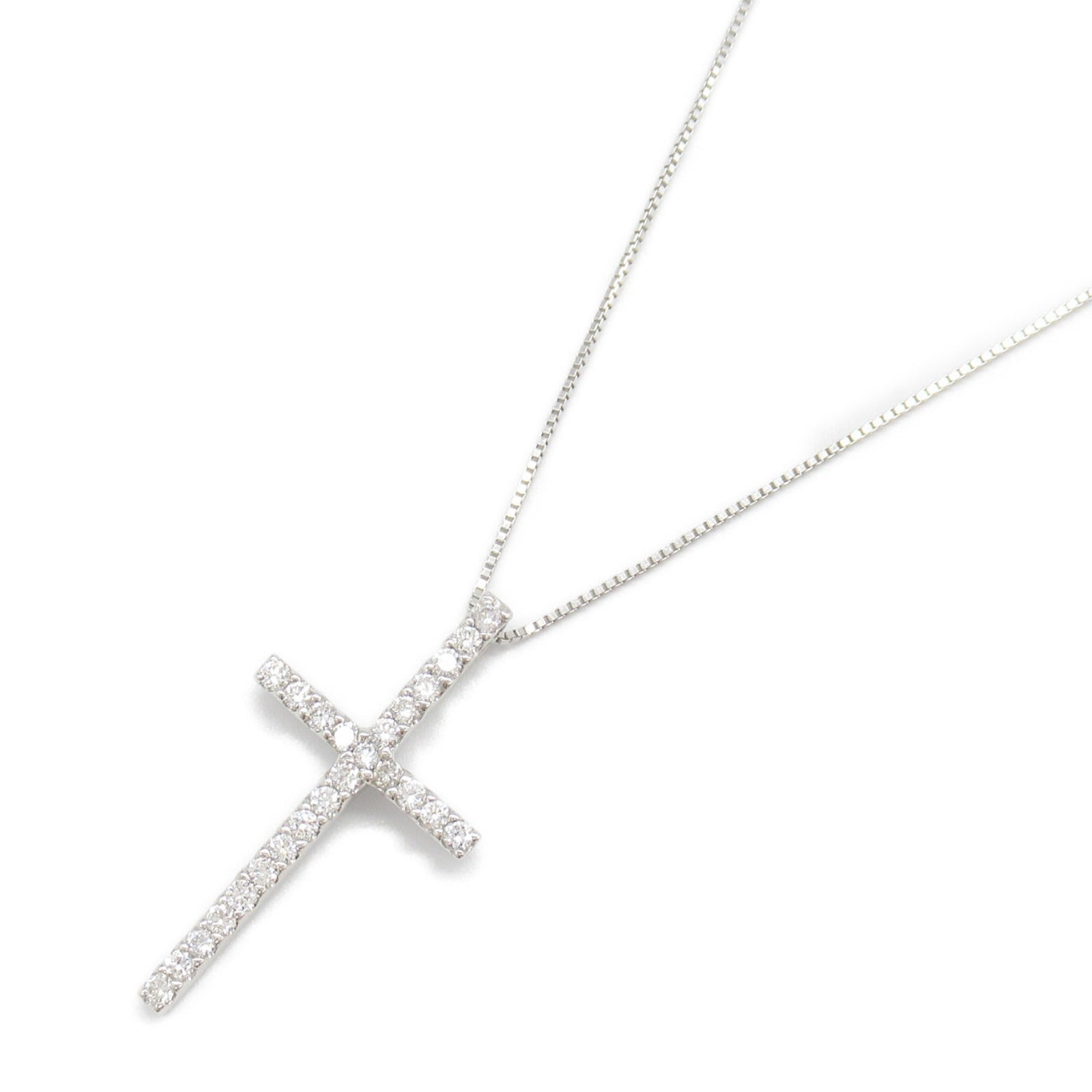 LuxUness 18K Diamond Cross Necklace  Metal Necklace in Great Condition