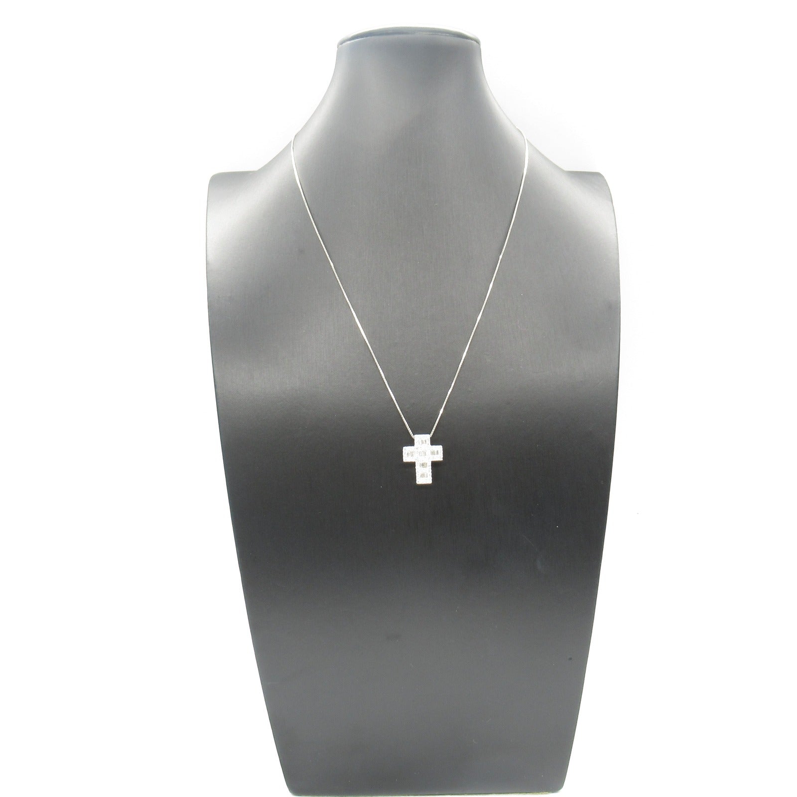 K18WG White Gold Diamond Necklace