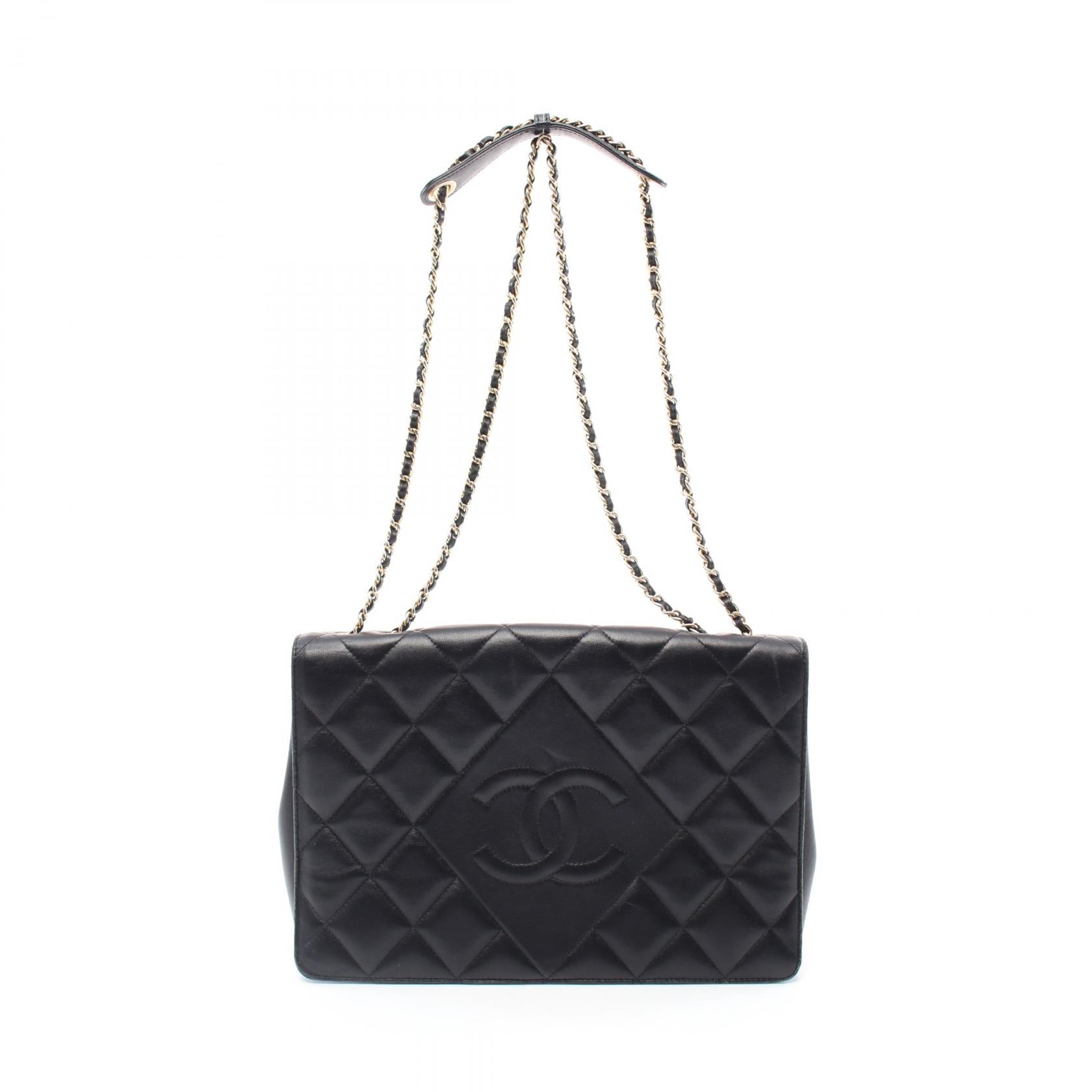 Chanel Matelasse Lambskin Shoulder Bag Black