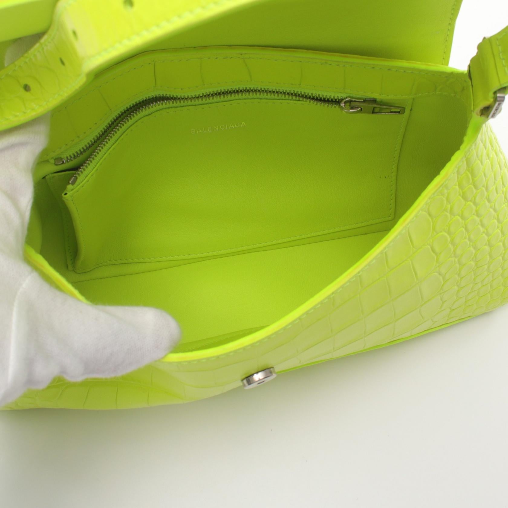 Balenciaga Leather Shoulder Bag Green