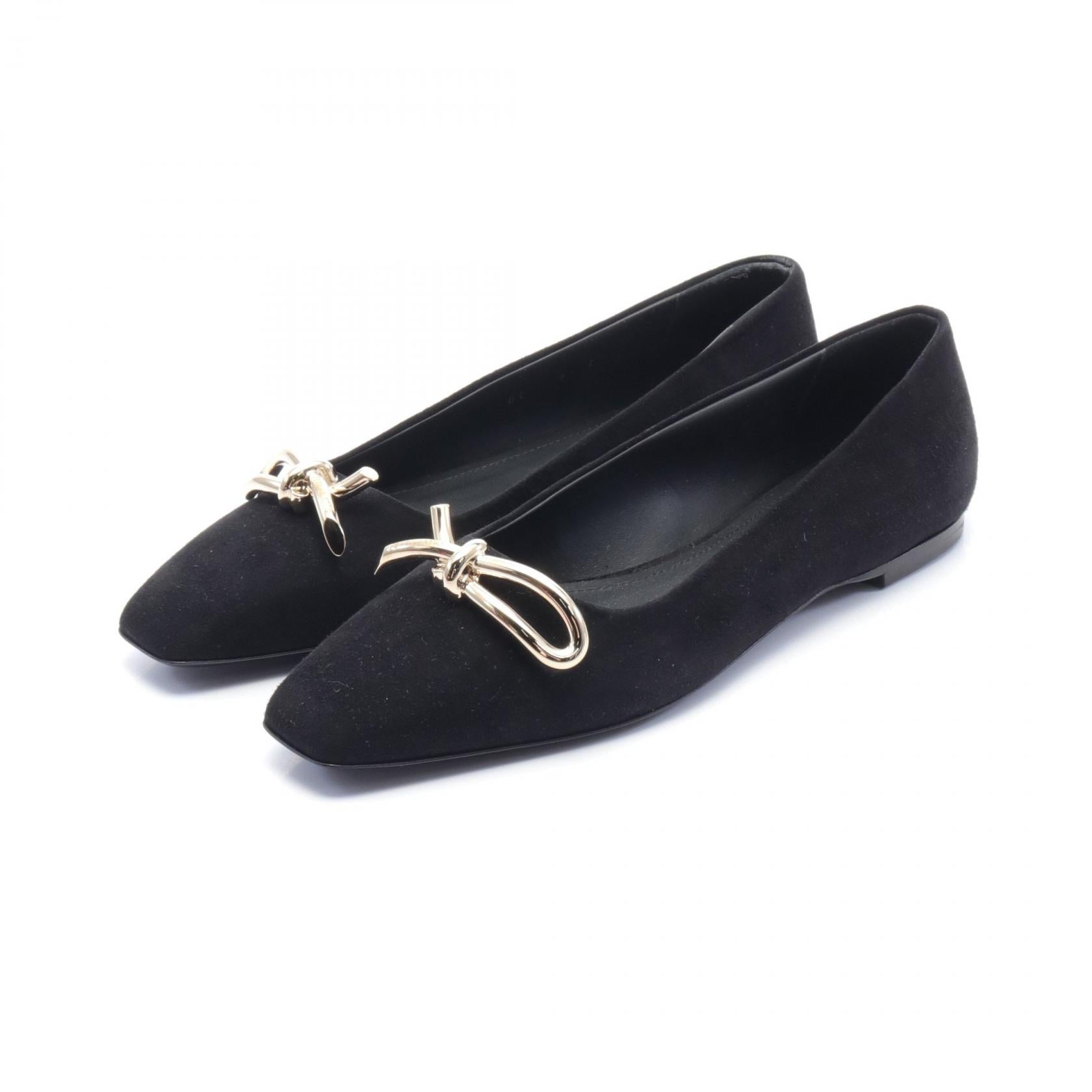 Salvatore Ferragamo ANNIE Suede Pumps Black