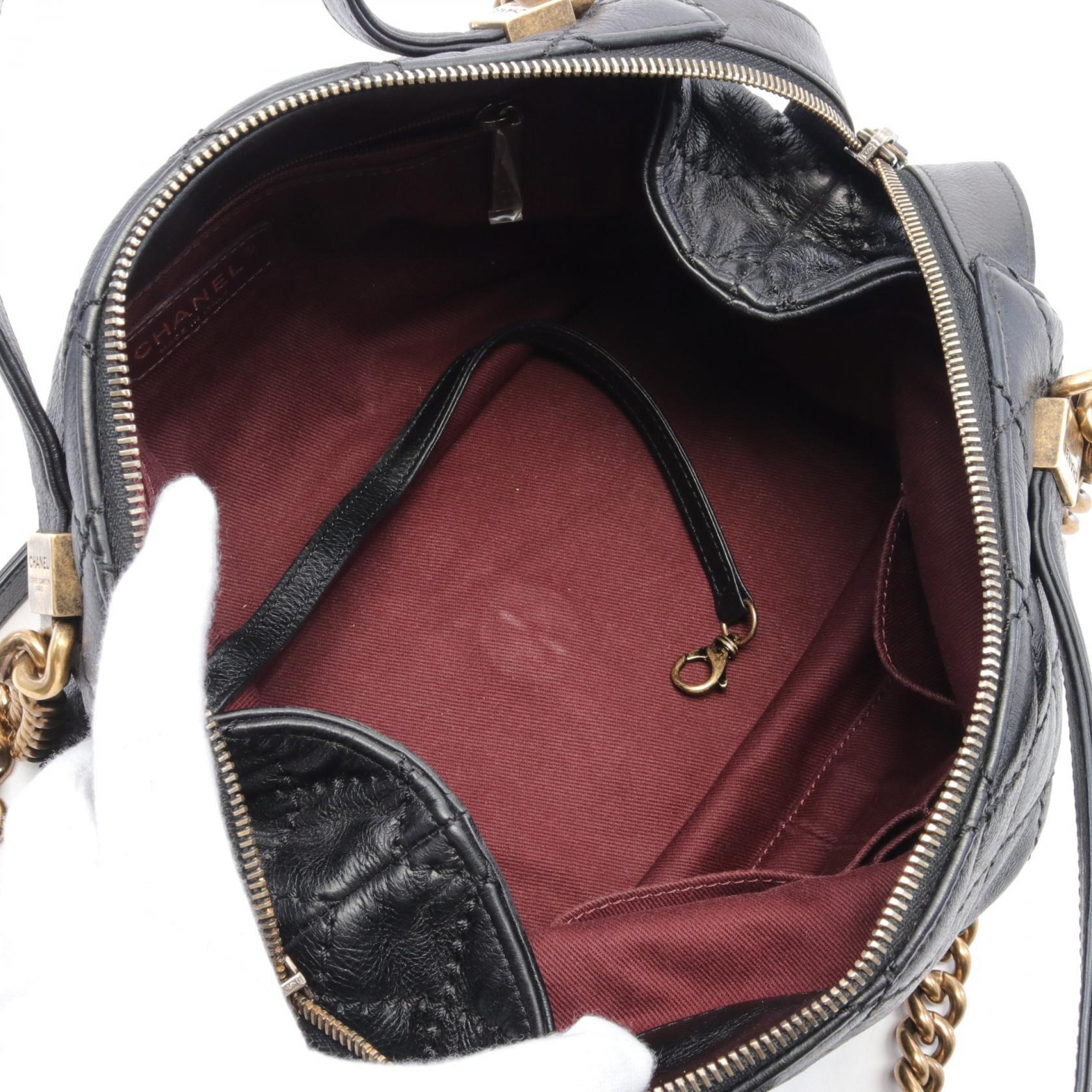 Chanel Ultra Stitch Leather Shoulder Bag