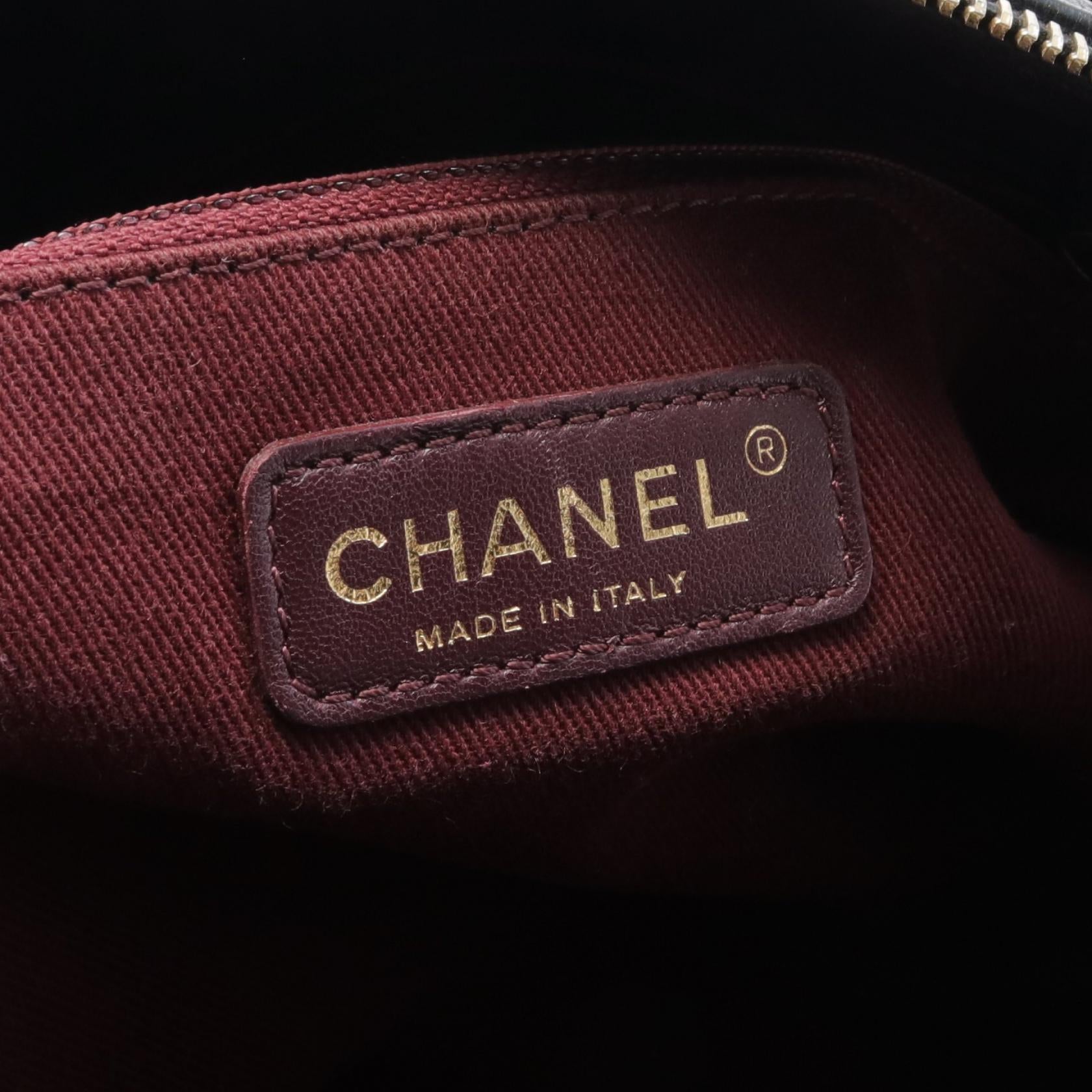 Chanel Ultra Stitch Leather Shoulder Bag