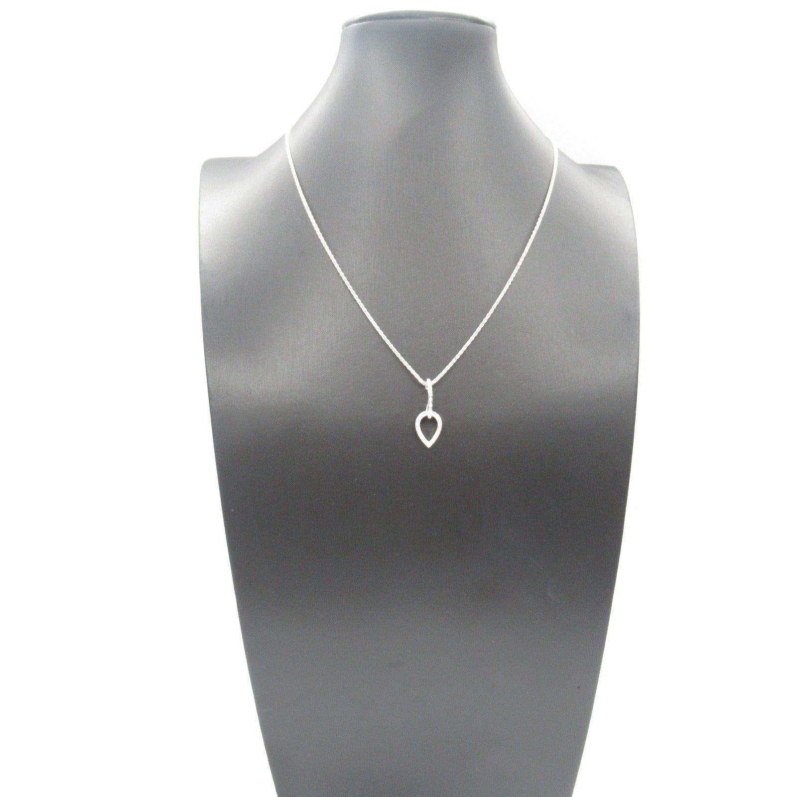 K18WG White Gold Diamond Necklace