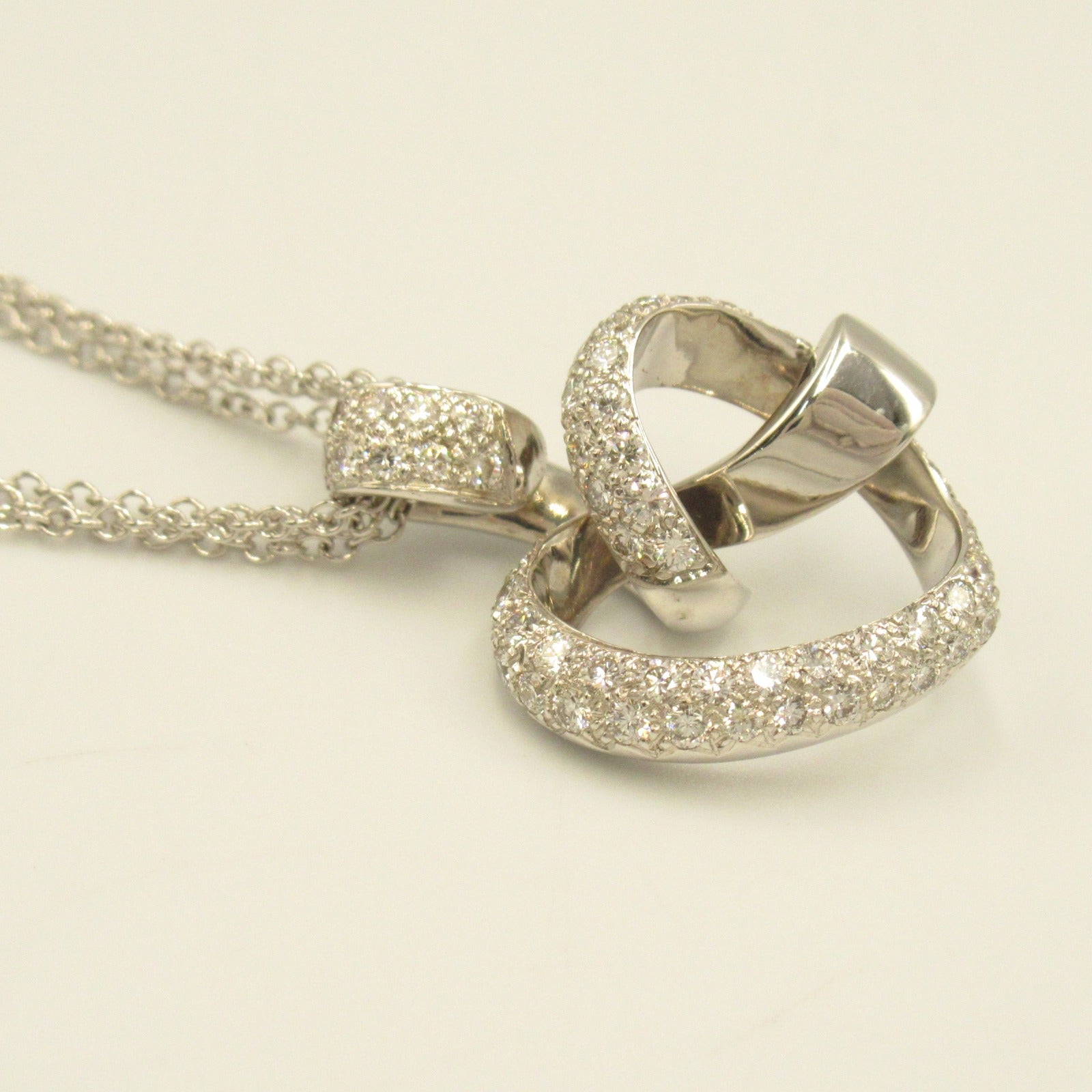 K18WG White Gold Diamond Necklace