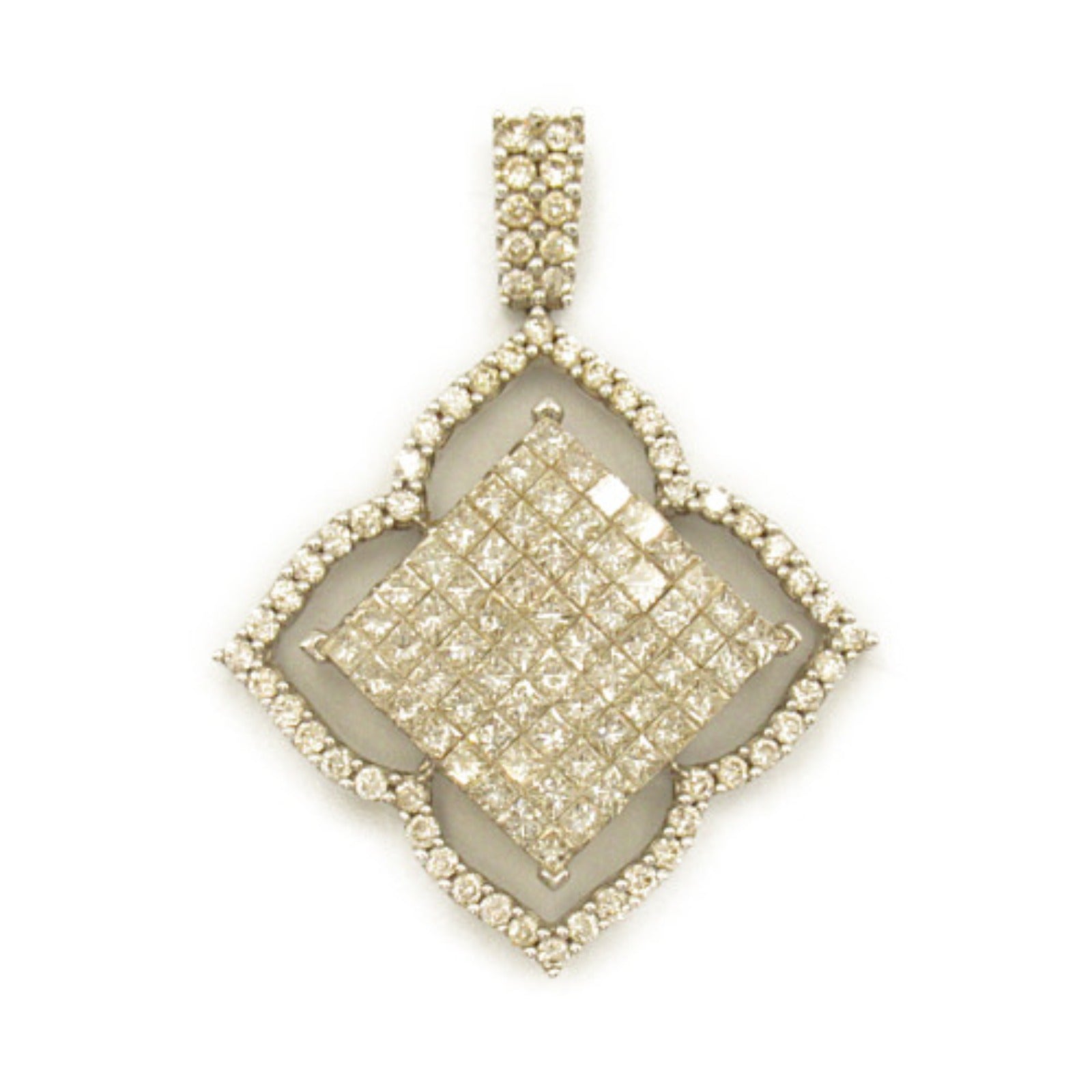 K18WG White Gold Diamond Pendant Jewelry