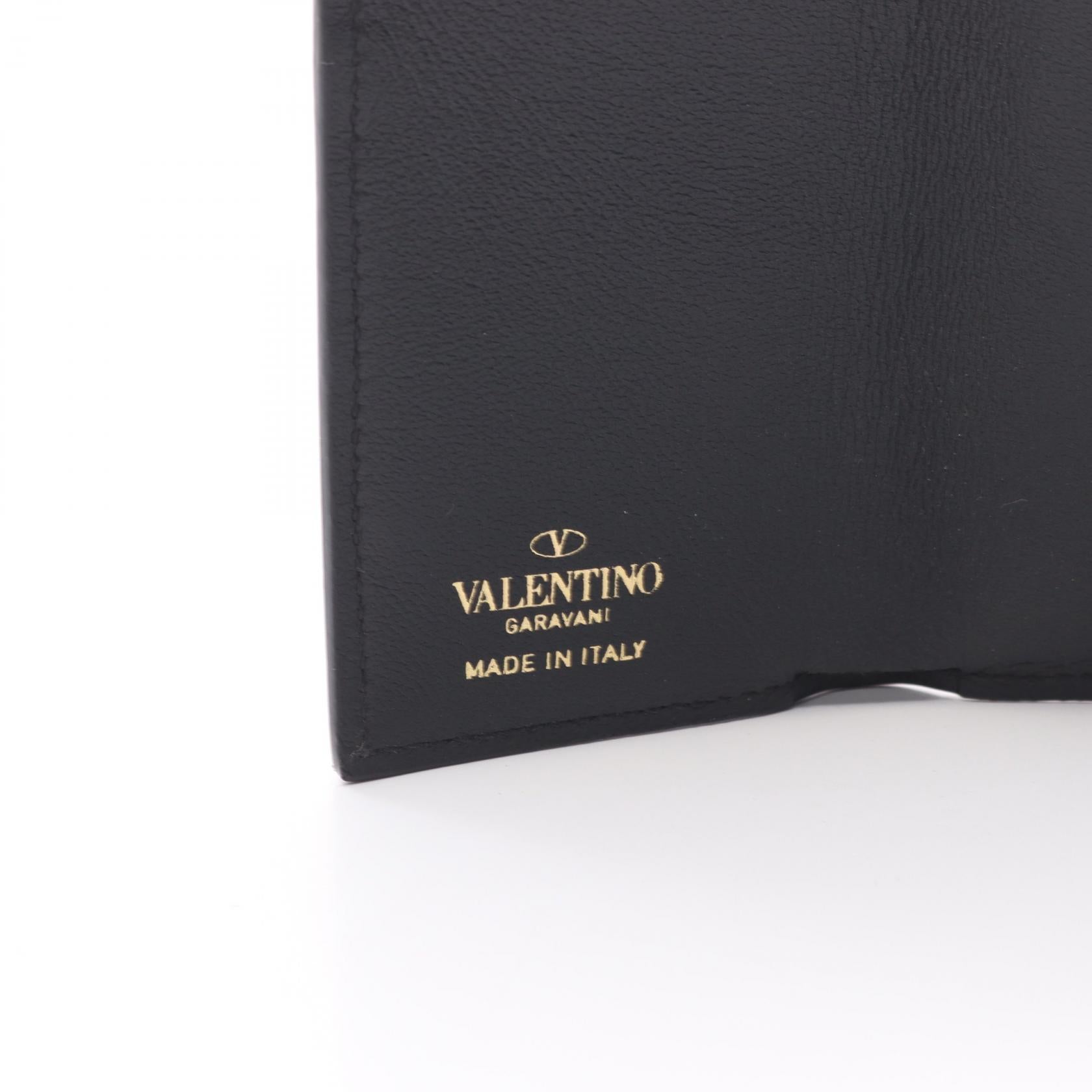 Valentino Rockstud Mini Trifold Wallet Leather Short Wallet 3W2P0Q47BOL in Great Condition